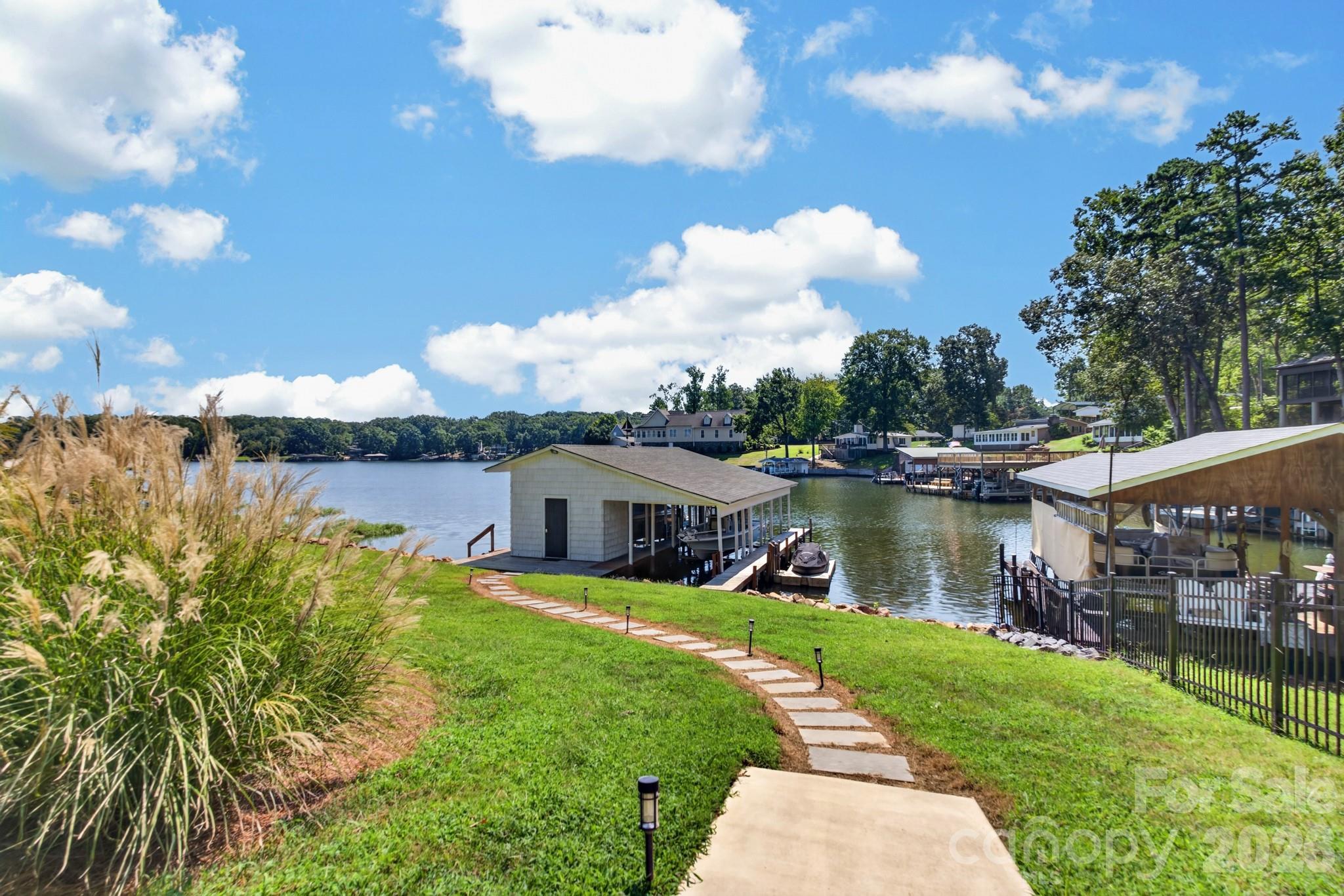 745 Anchor Road — Norwood