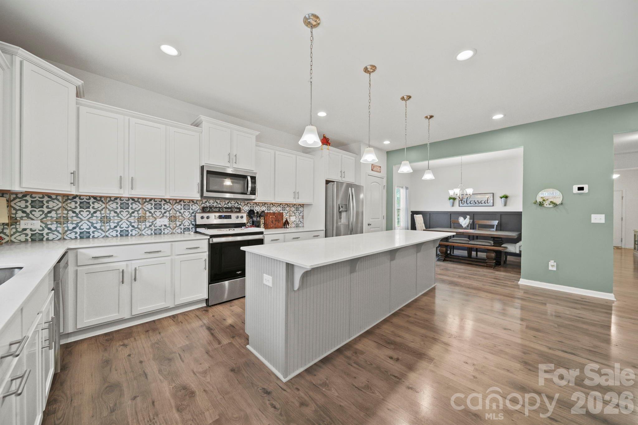 2015 McDonald Drive — Stanfield