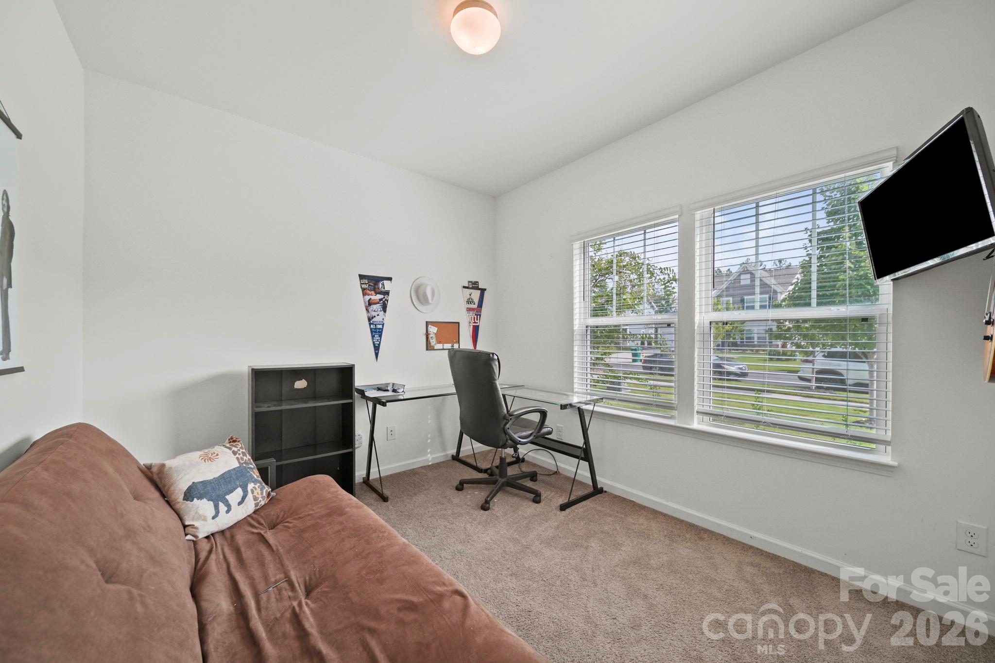 2015 McDonald Drive — Stanfield