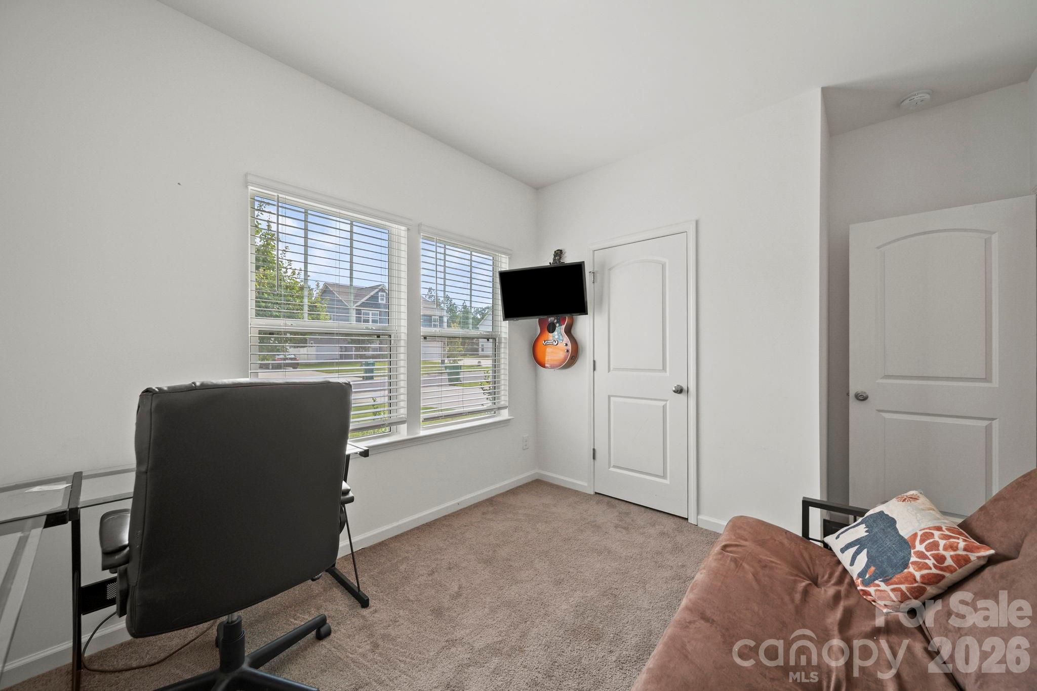 2015 McDonald Drive — Stanfield