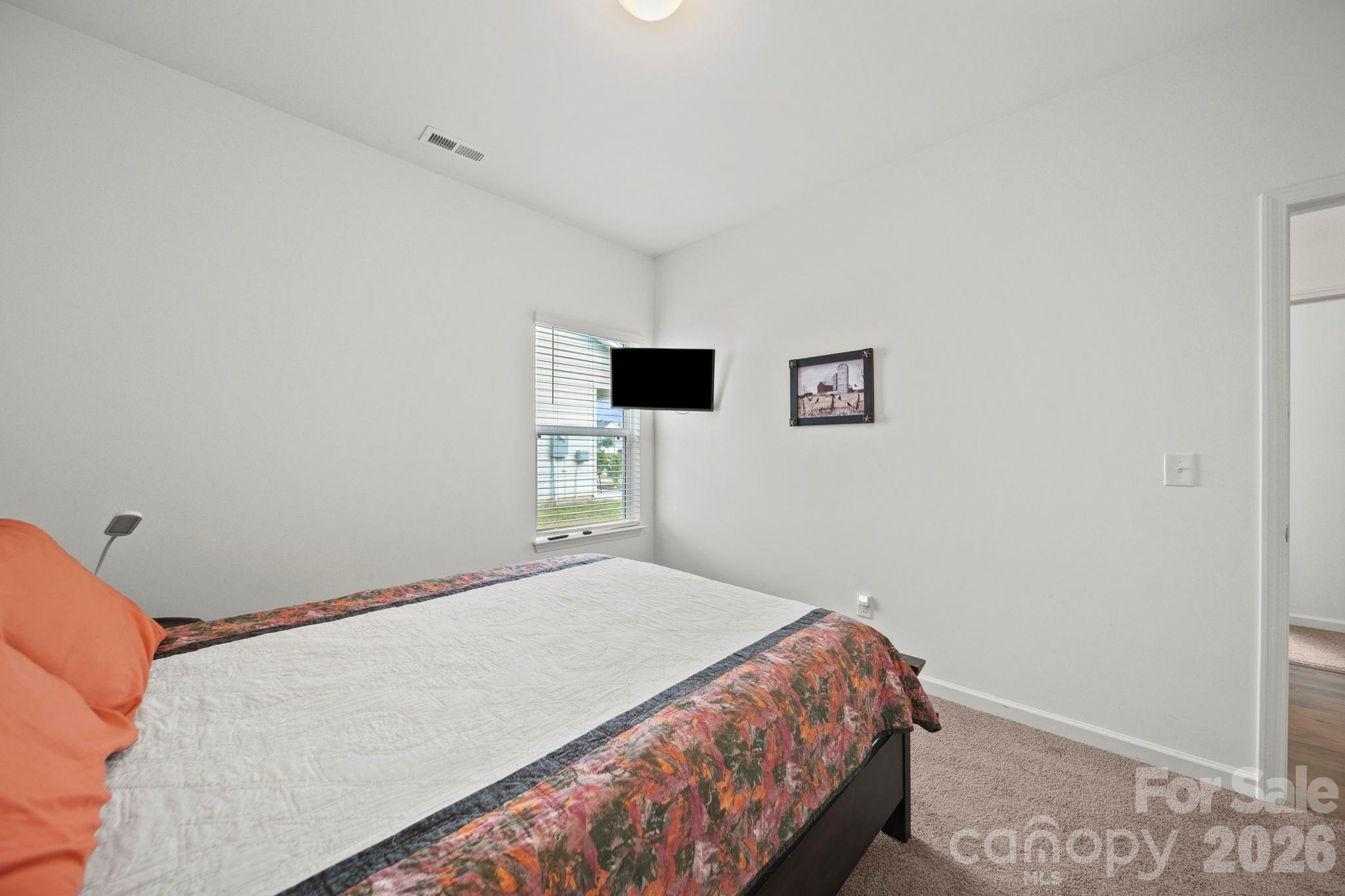 2015 McDonald Drive — Stanfield