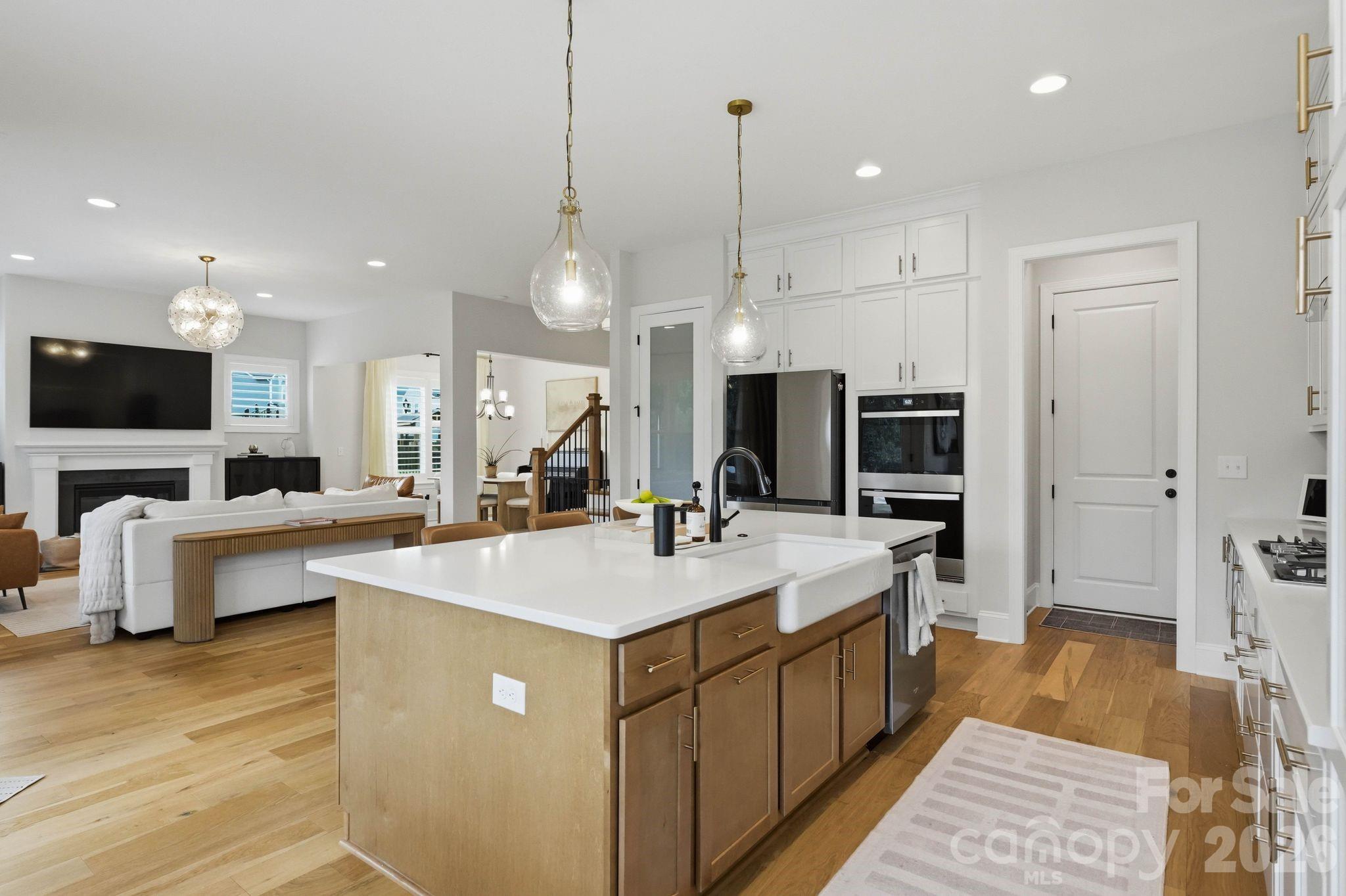 4124 Millstream Road — Denver