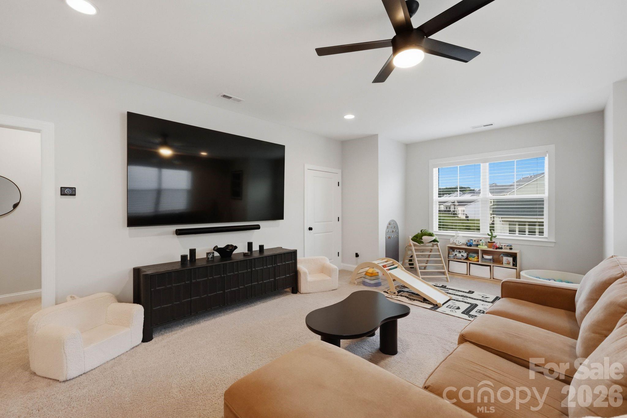 4124 Millstream Road — Denver