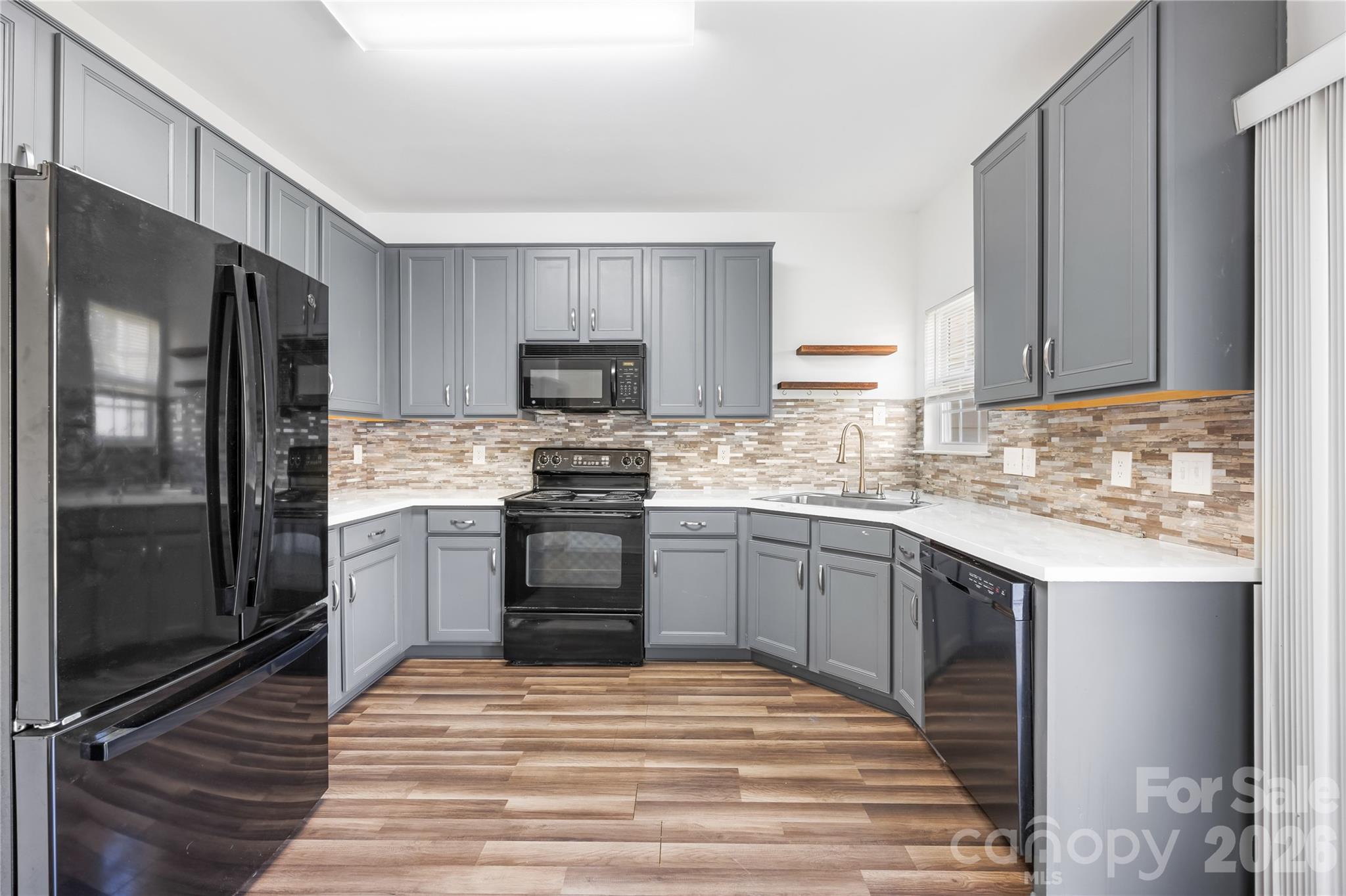 3053 Summerfield Ridge Lane — Charlotte