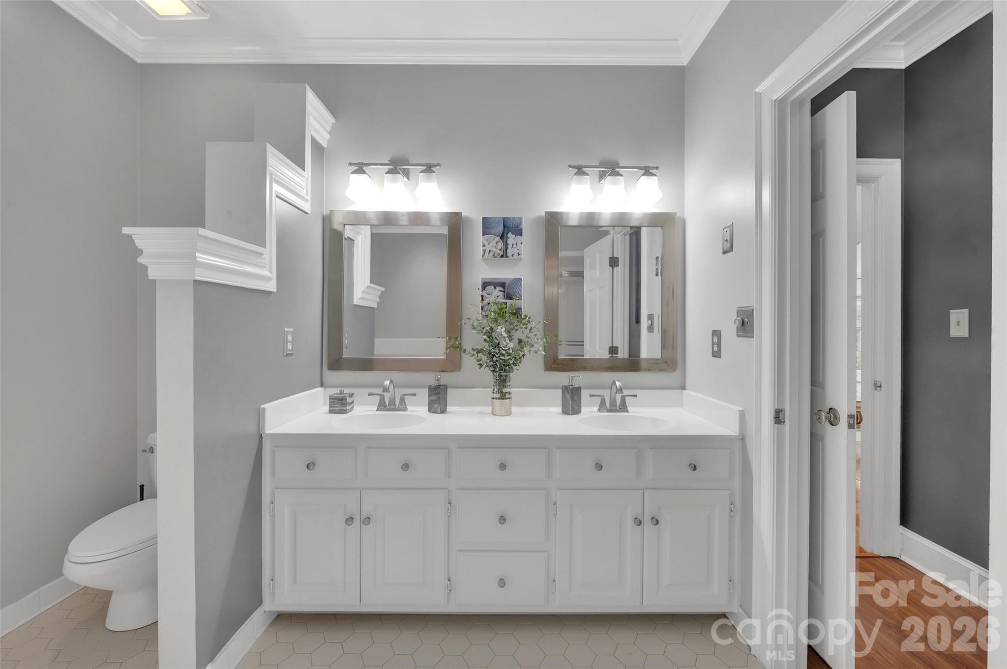 10108 Lampkin Way — Charlotte