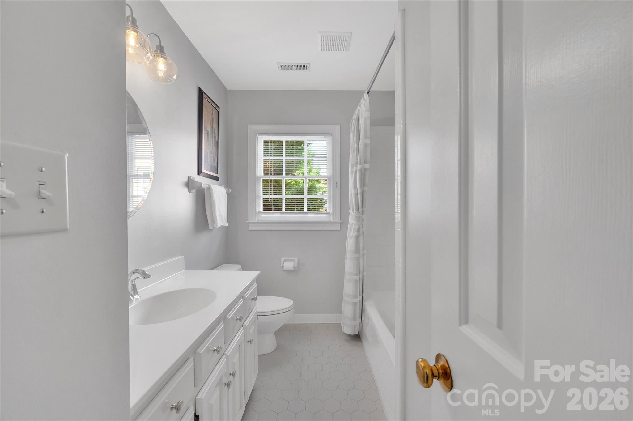 10108 Lampkin Way — Charlotte