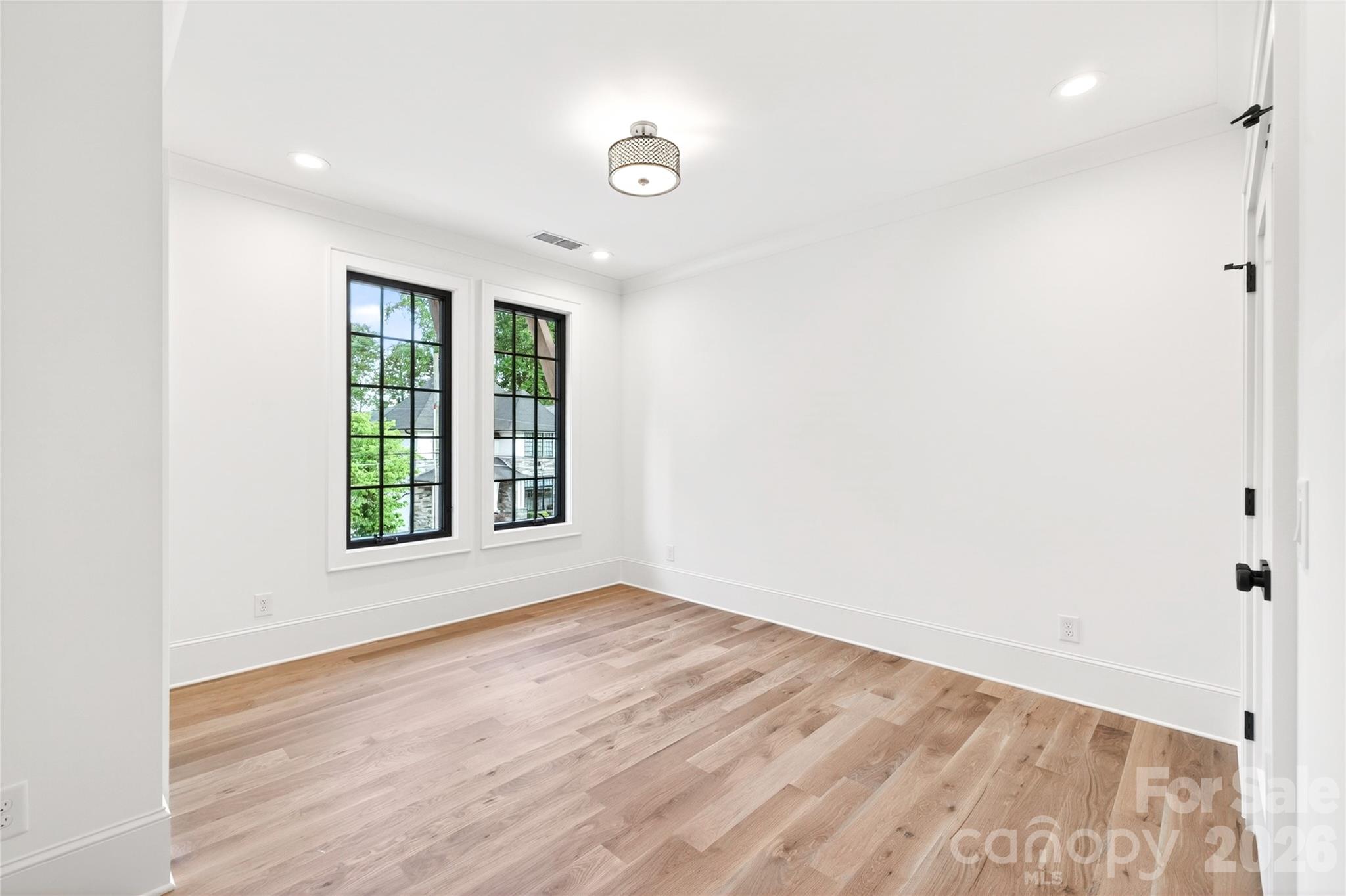 709 Bertonley Avenue — Charlotte