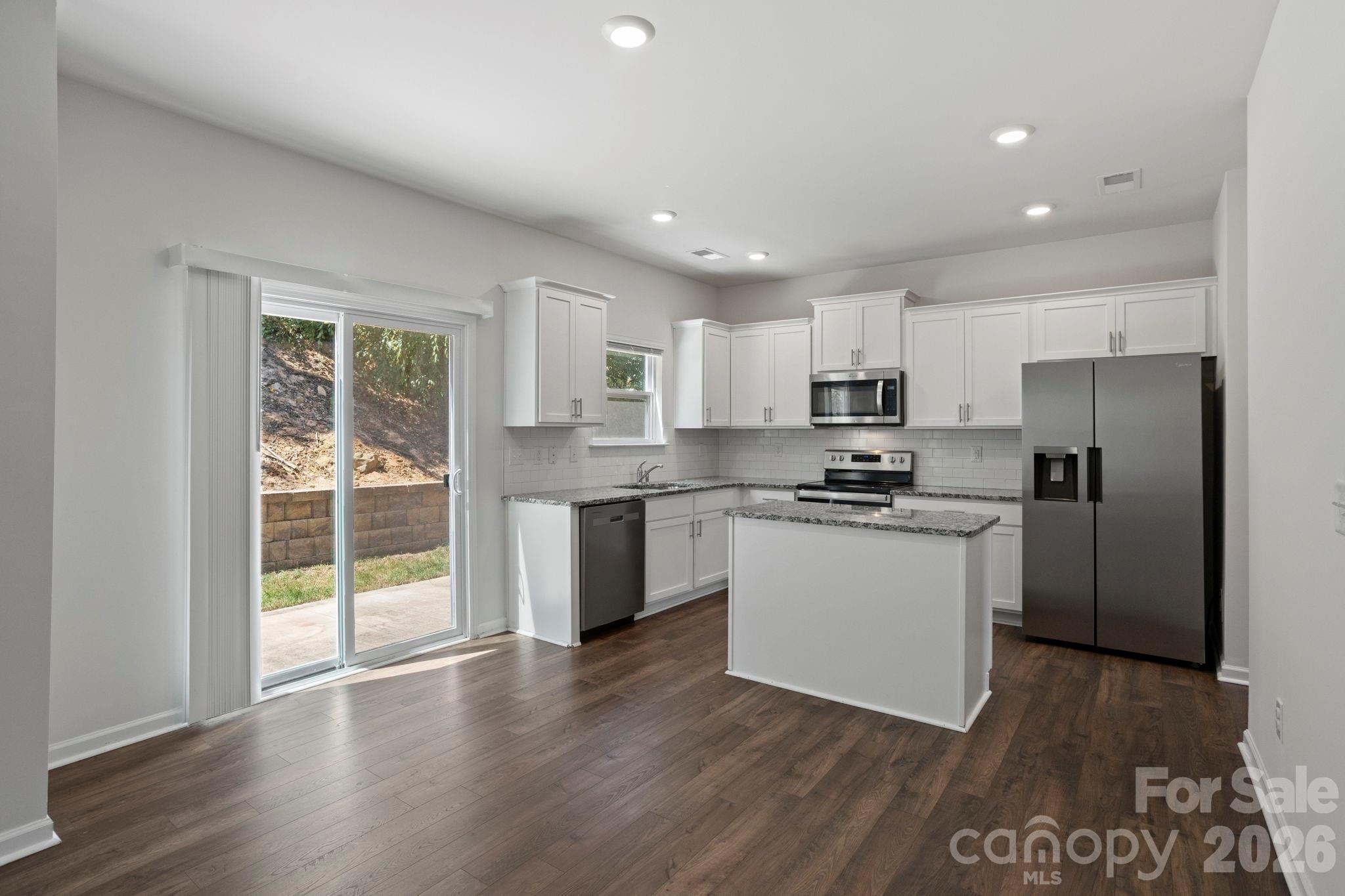 138 Marathon Lane — Candler