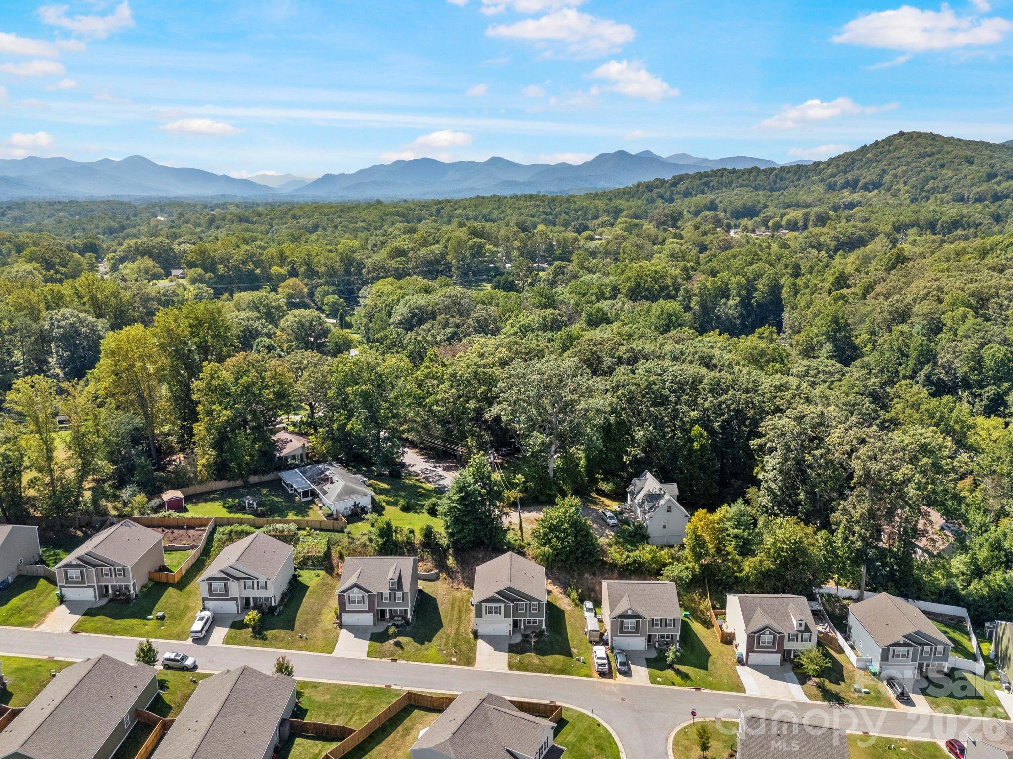 138 Marathon Lane — Candler