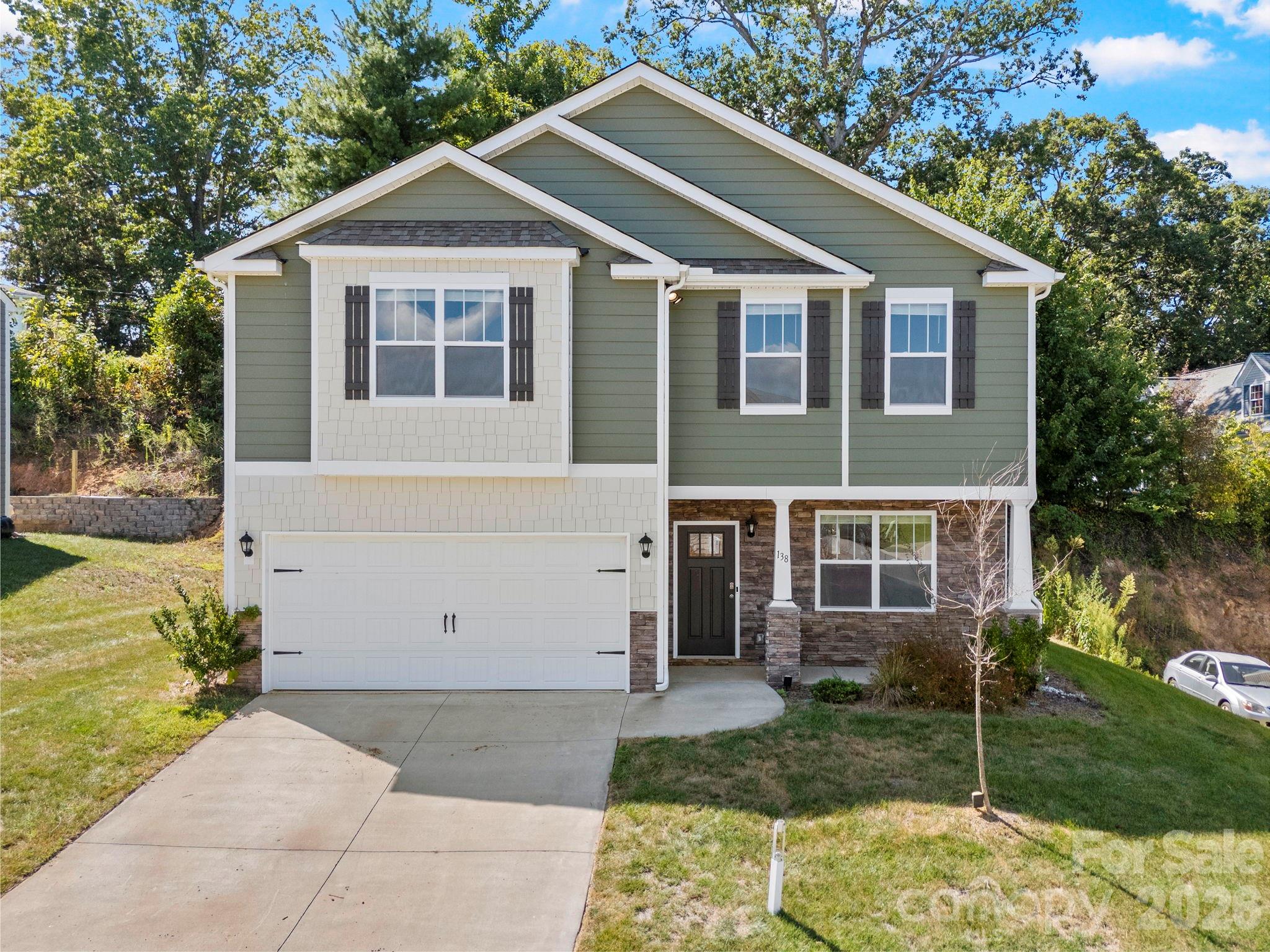 138 Marathon Lane — Candler