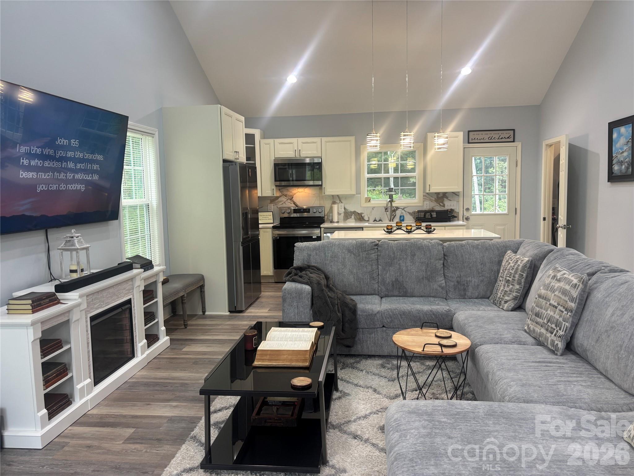 2613 Lynn Mountain Road — Vale