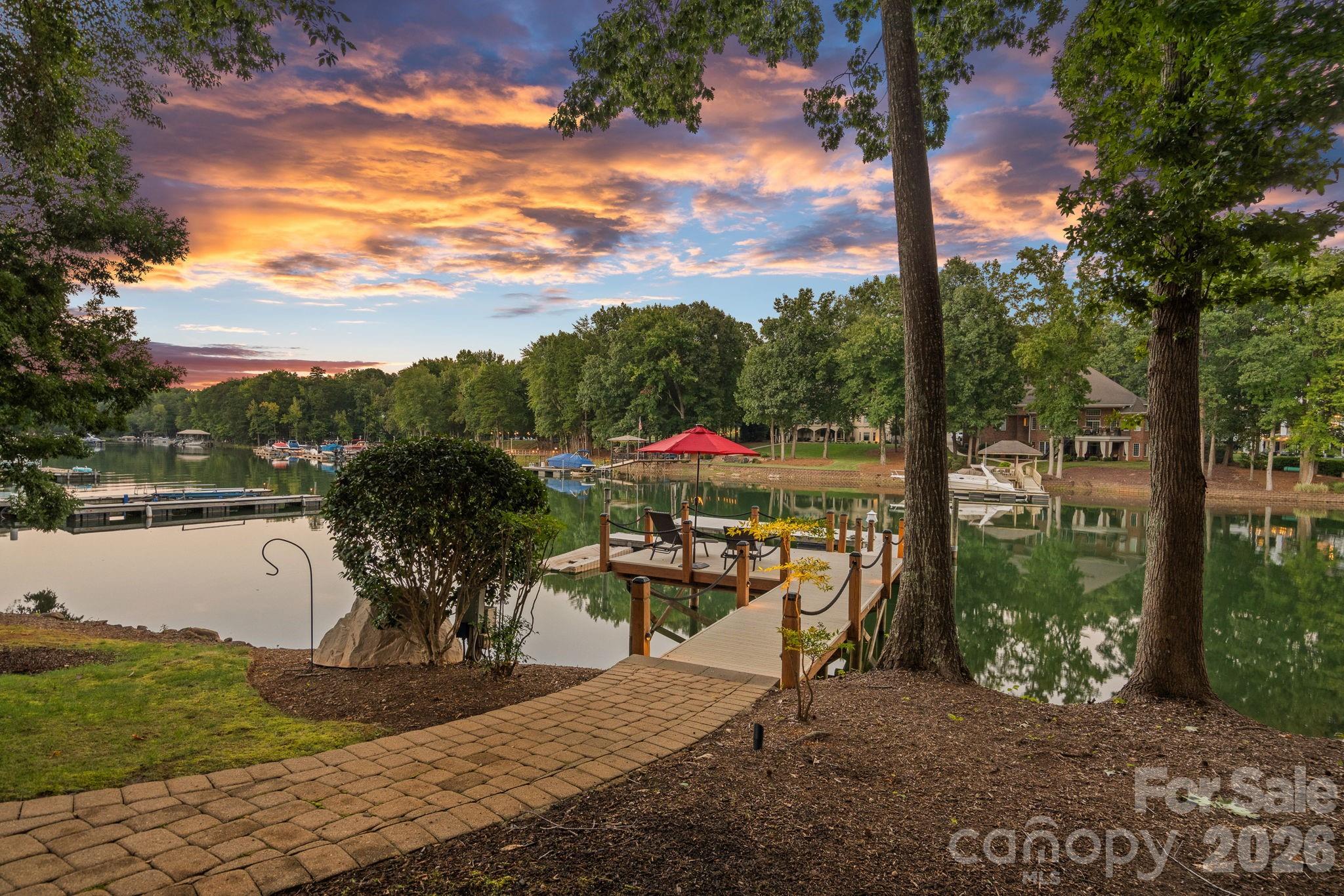 177 Great Point Drive — Mooresville