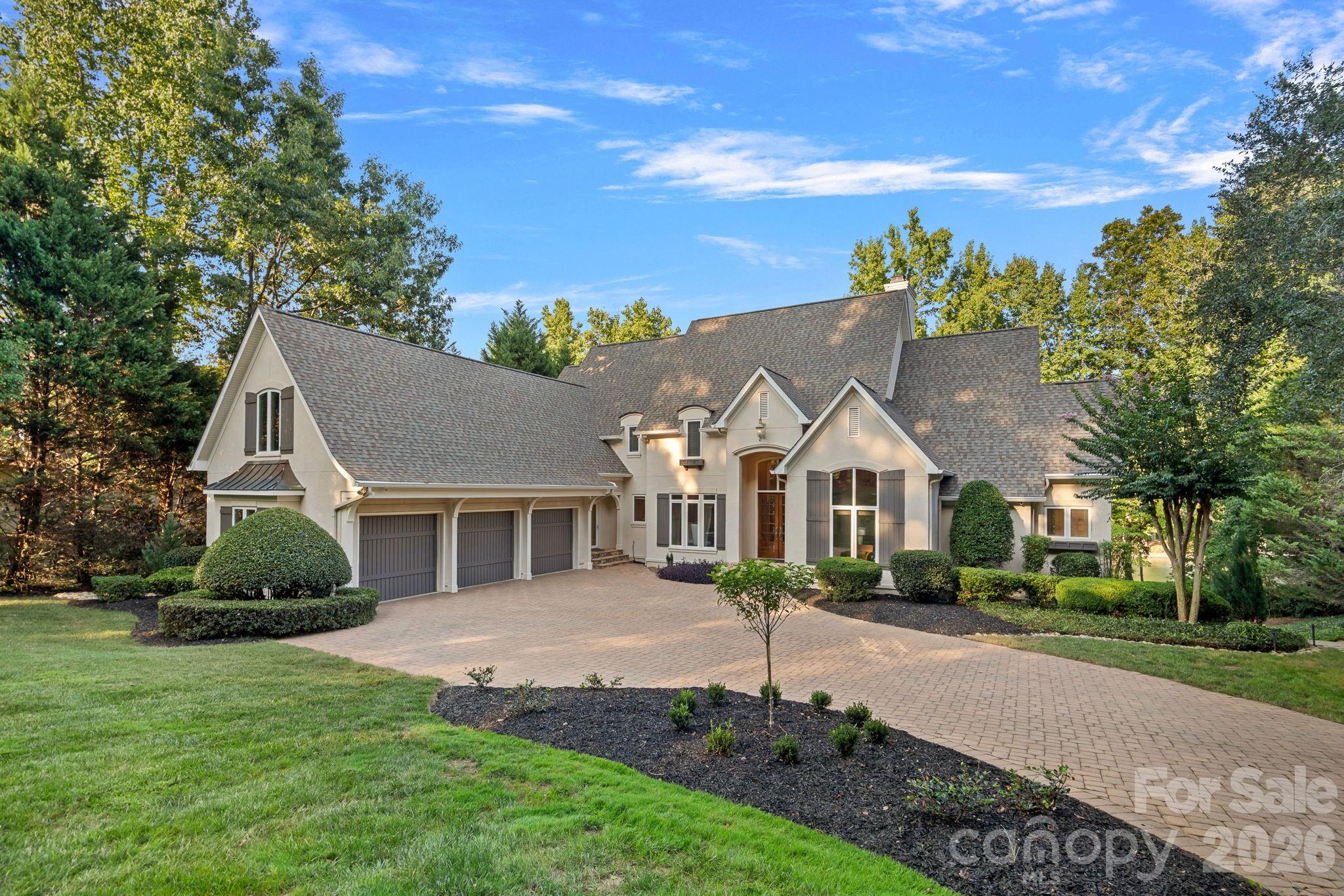 177 Great Point Drive — Mooresville