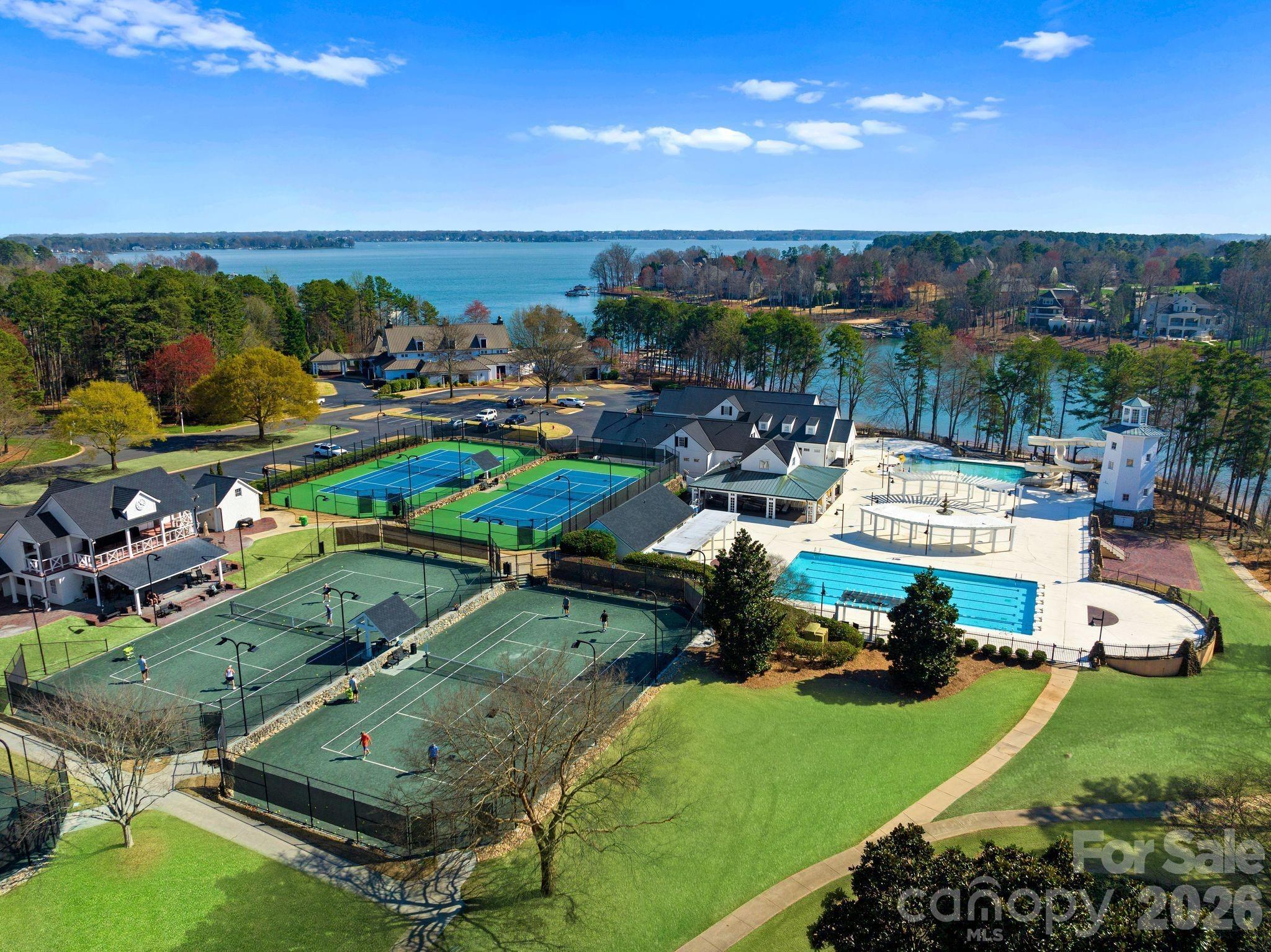 177 Great Point Drive — Mooresville