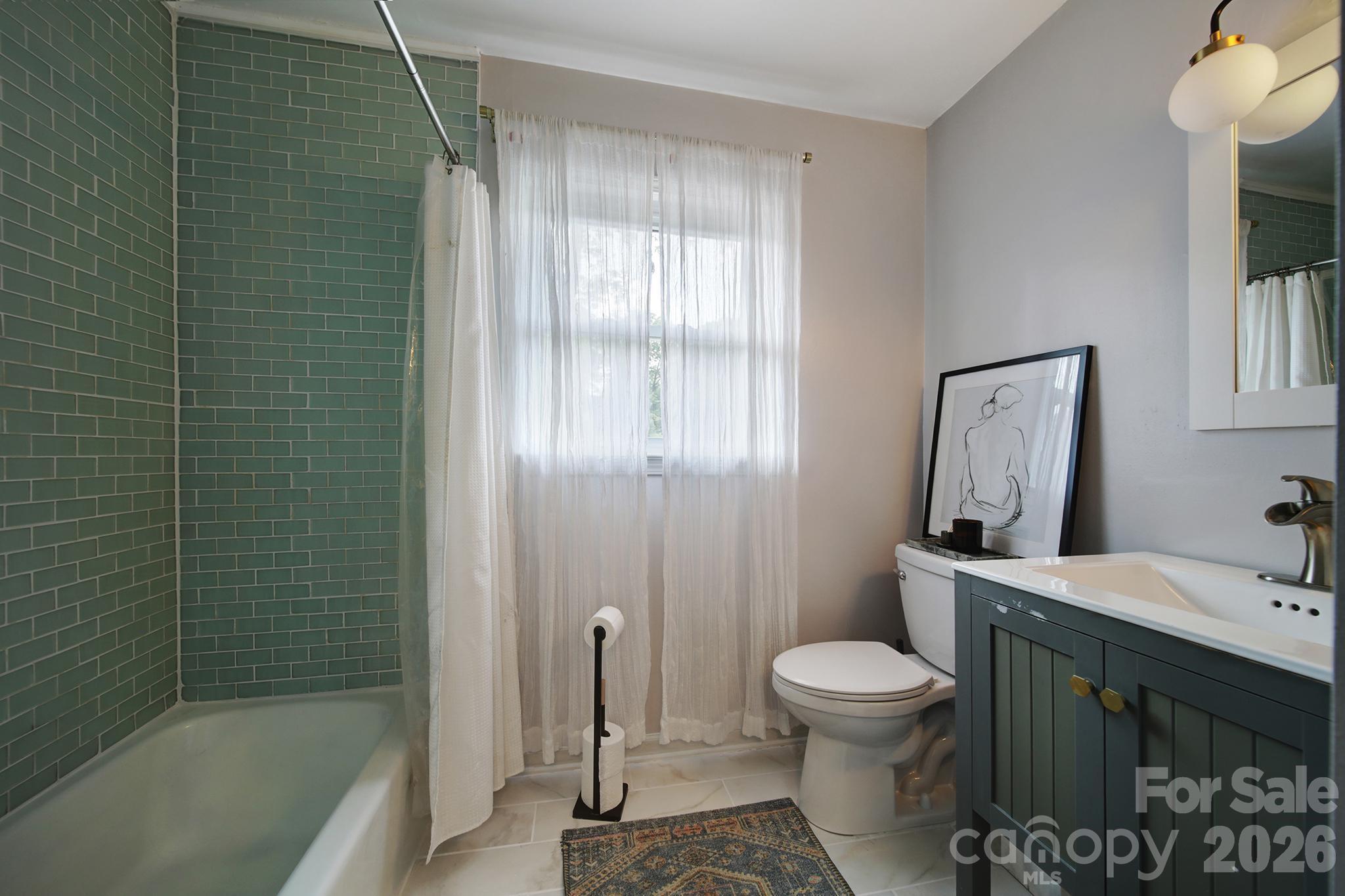 3335 Dunaire Drive — Charlotte