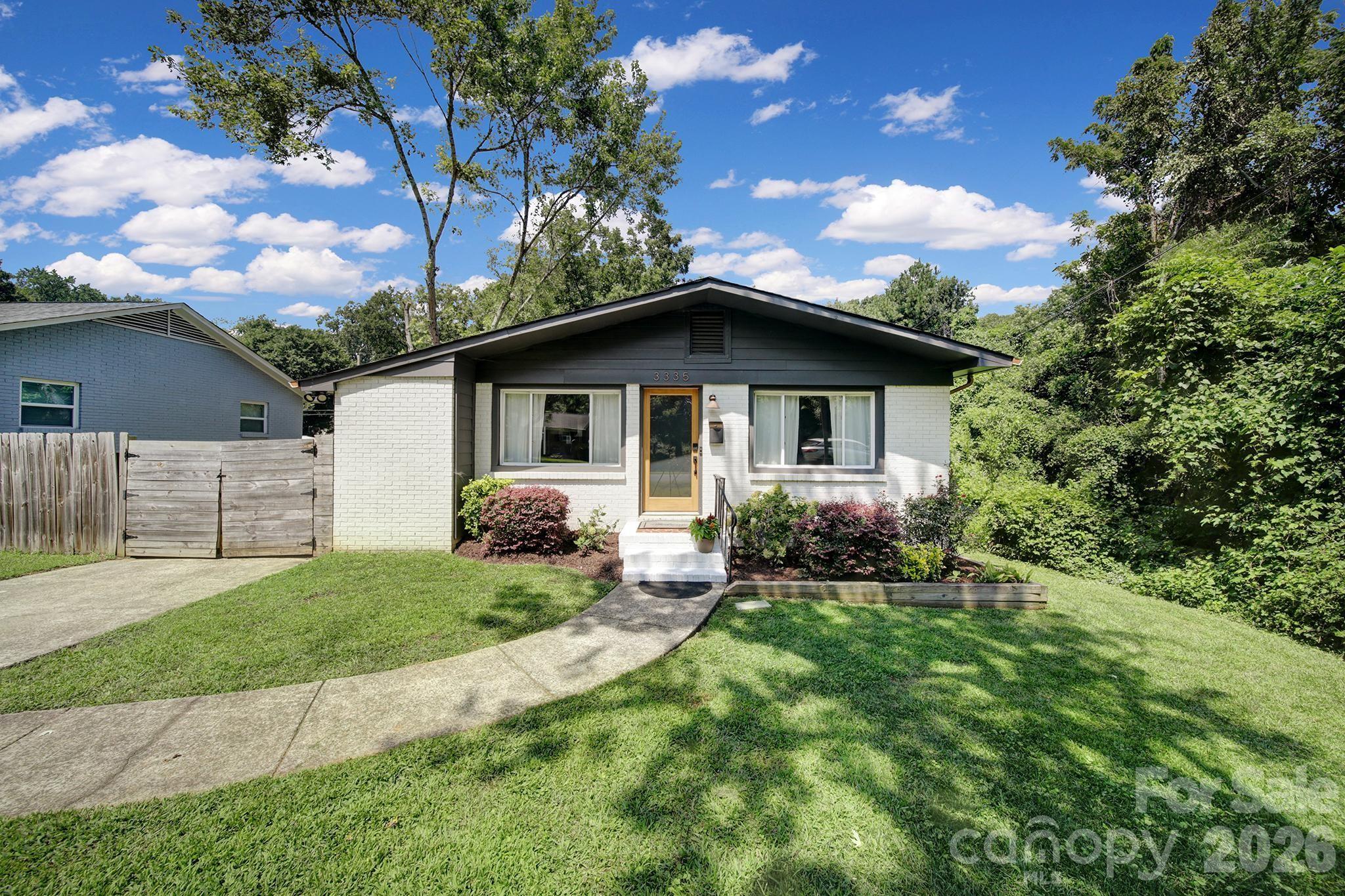 3335 Dunaire Drive — Charlotte