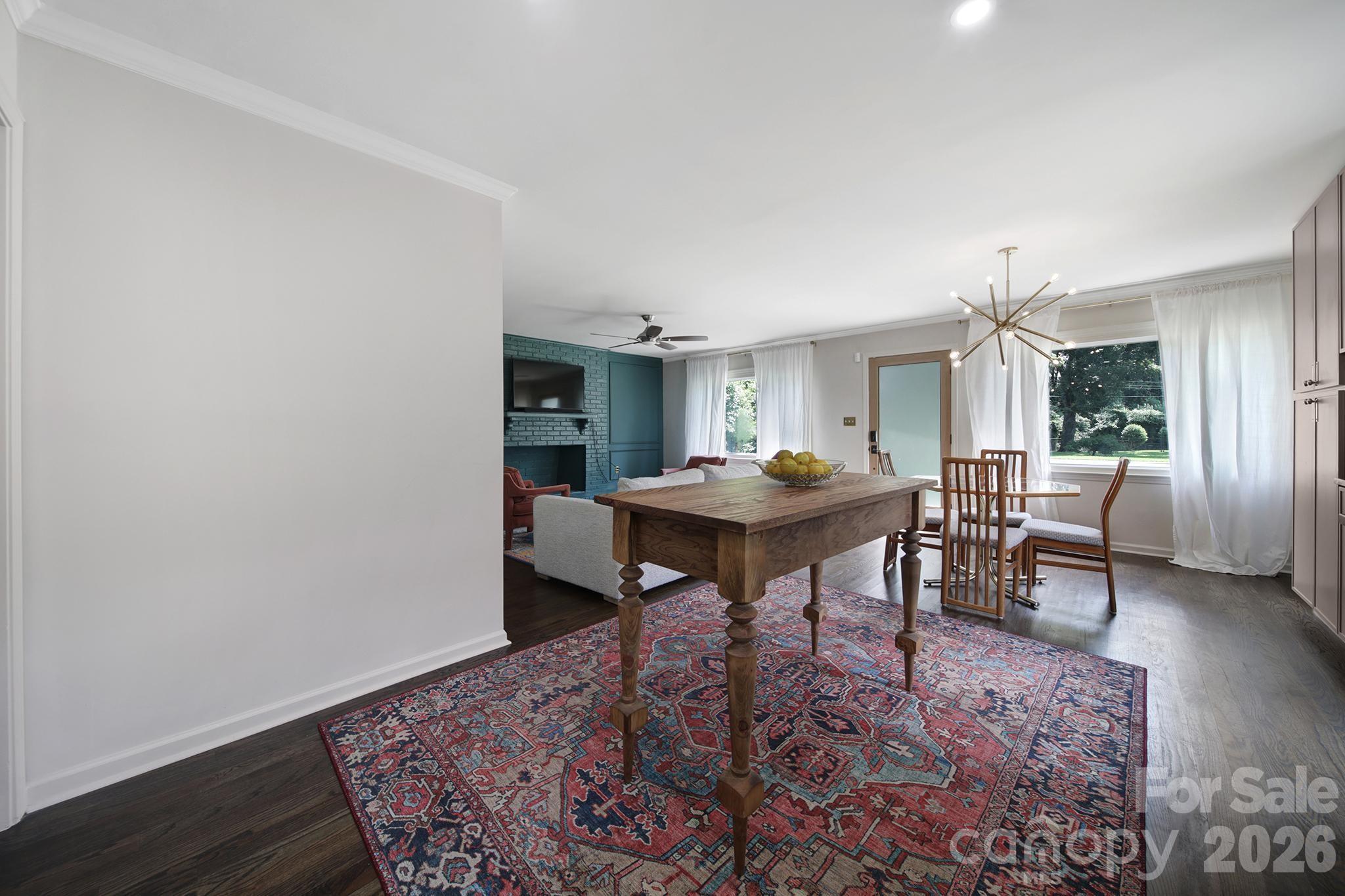 3335 Dunaire Drive — Charlotte