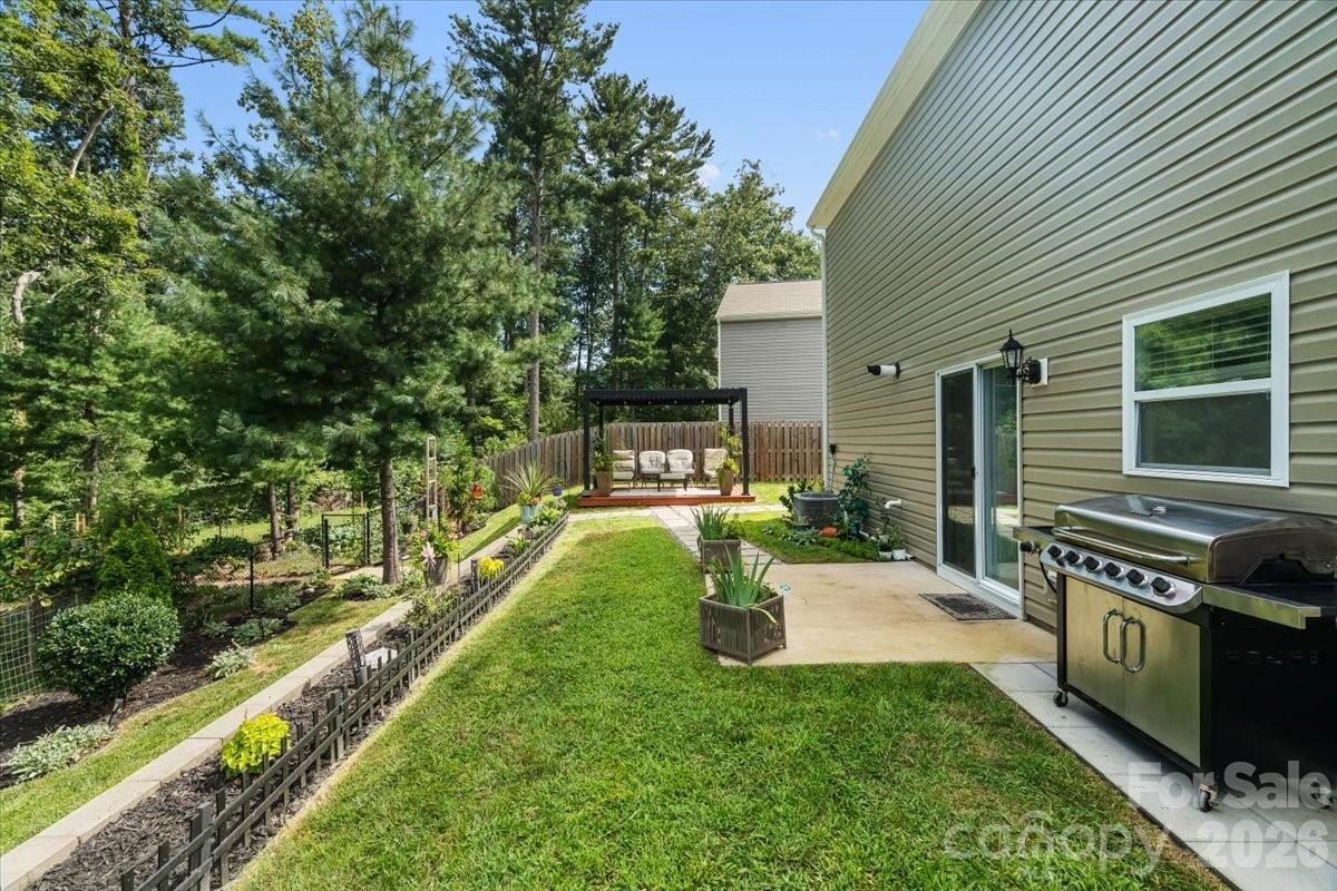 333 Oak Branch Road — Arden