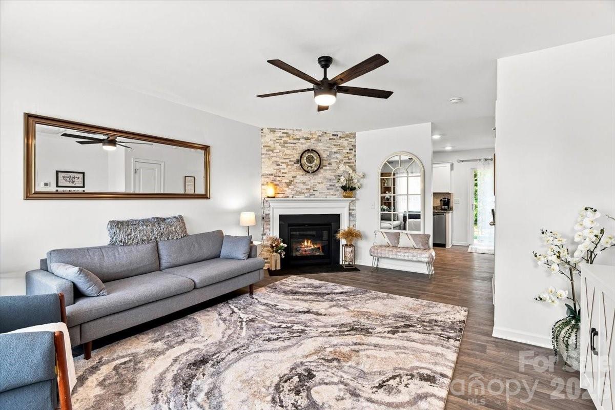 333 Oak Branch Road — Arden