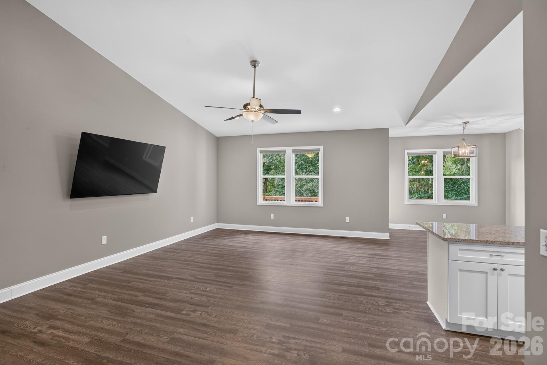922 Legion Club Road — Salisbury