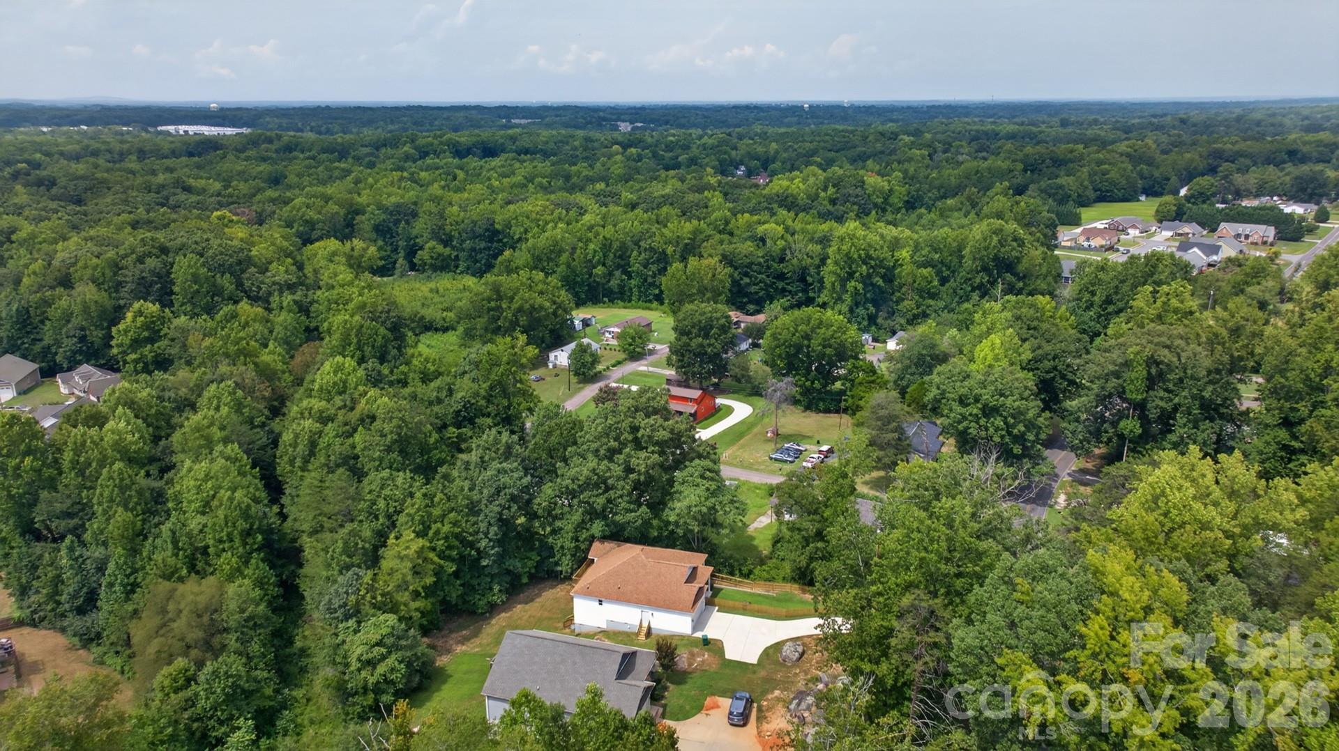 922 Legion Club Road — Salisbury