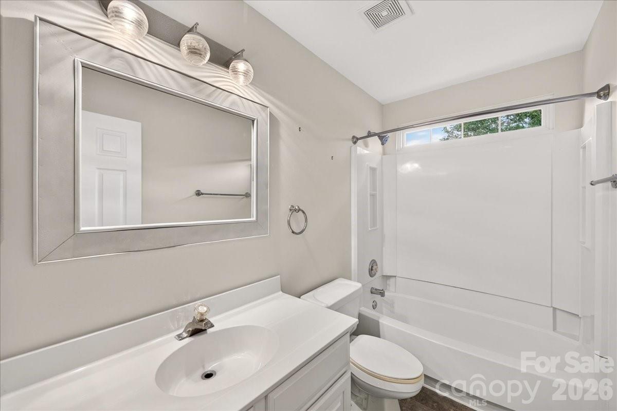 6200 Greengate Lane — Waxhaw