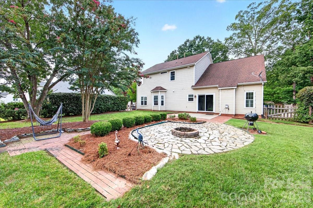 6200 Greengate Lane — Waxhaw