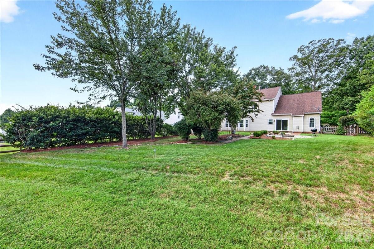 6200 Greengate Lane — Waxhaw