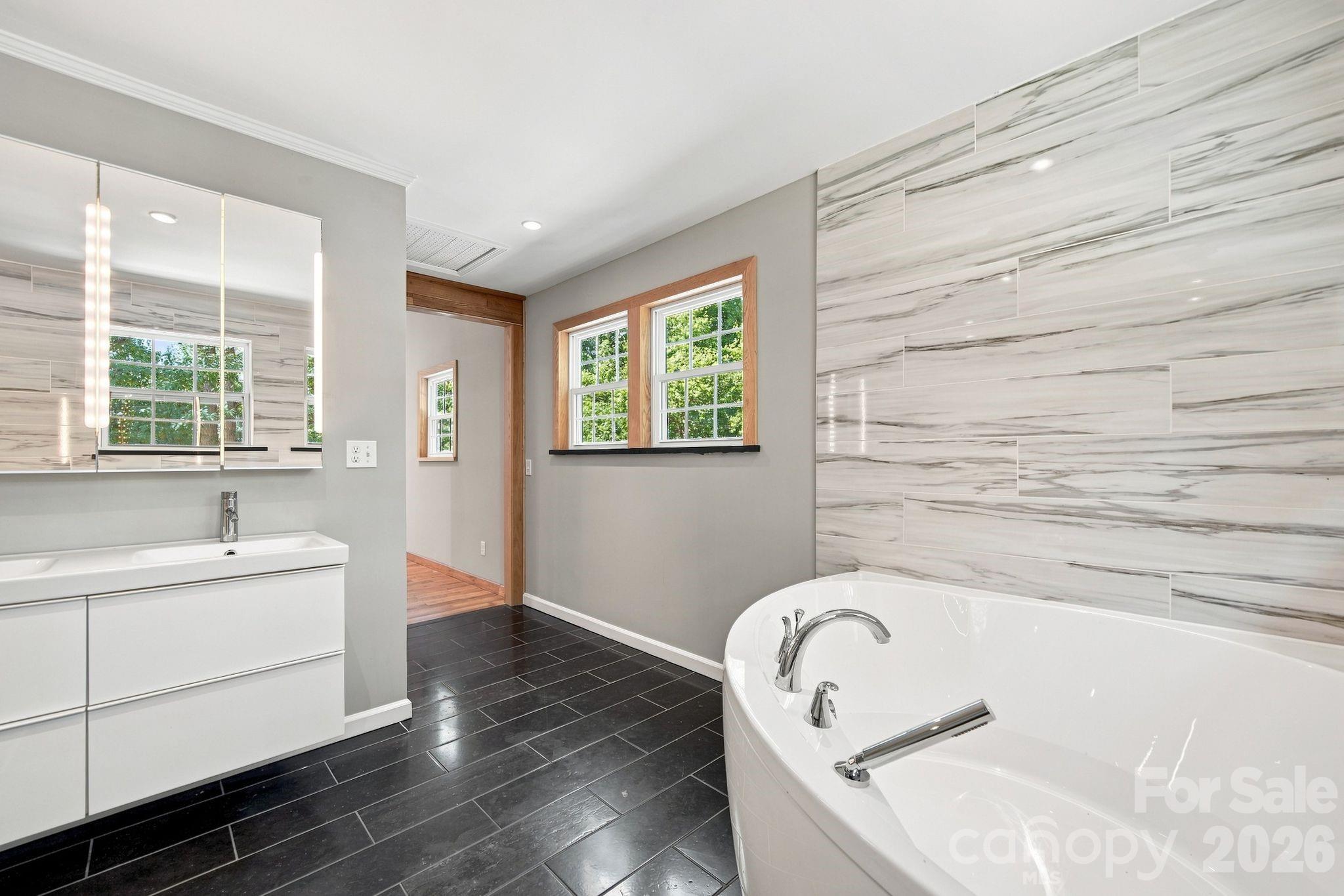 5225 Mayhew Country Drive — Mint Hill