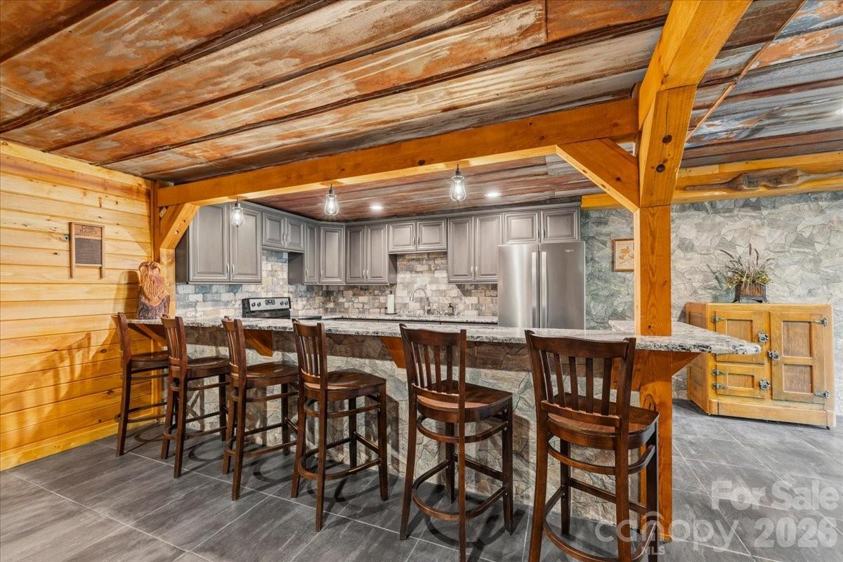 6012 Holiday Shores Avenue — Nebo