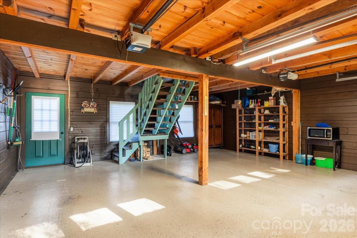 6012 Holiday Shores Avenue — Nebo