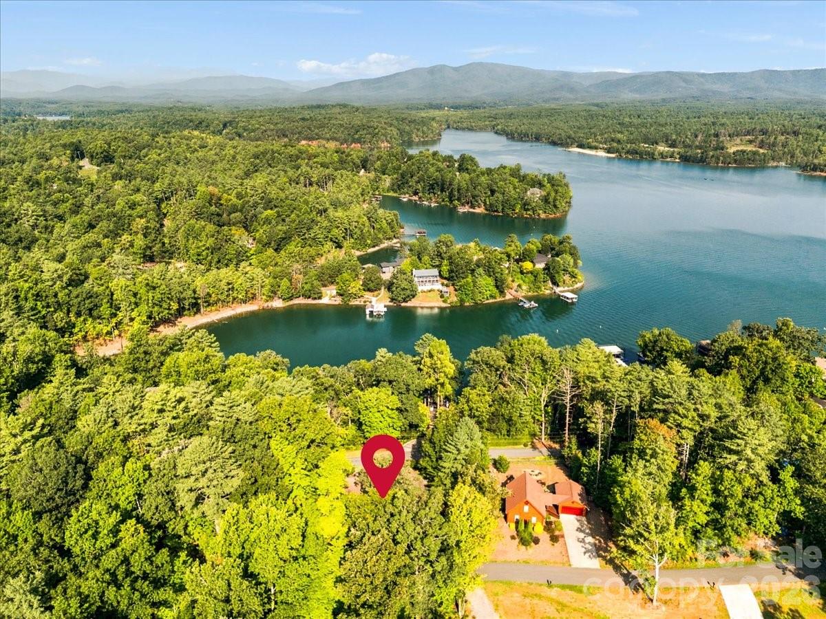6012 Holiday Shores Avenue — Nebo