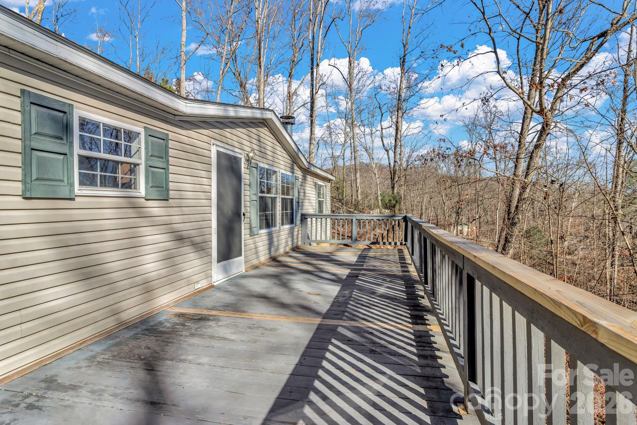 30 Pinners Cove Road — Asheville