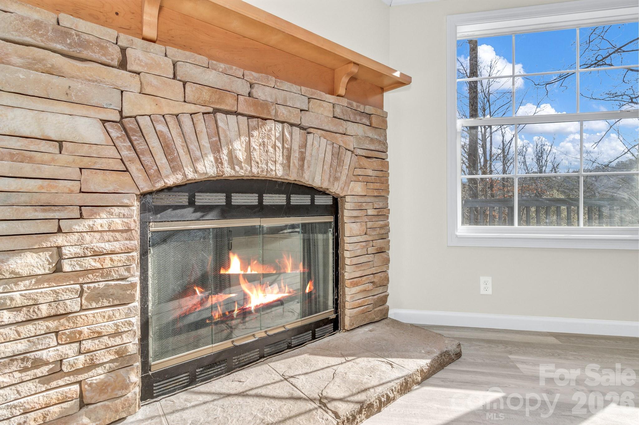 30 Pinners Cove Road — Asheville