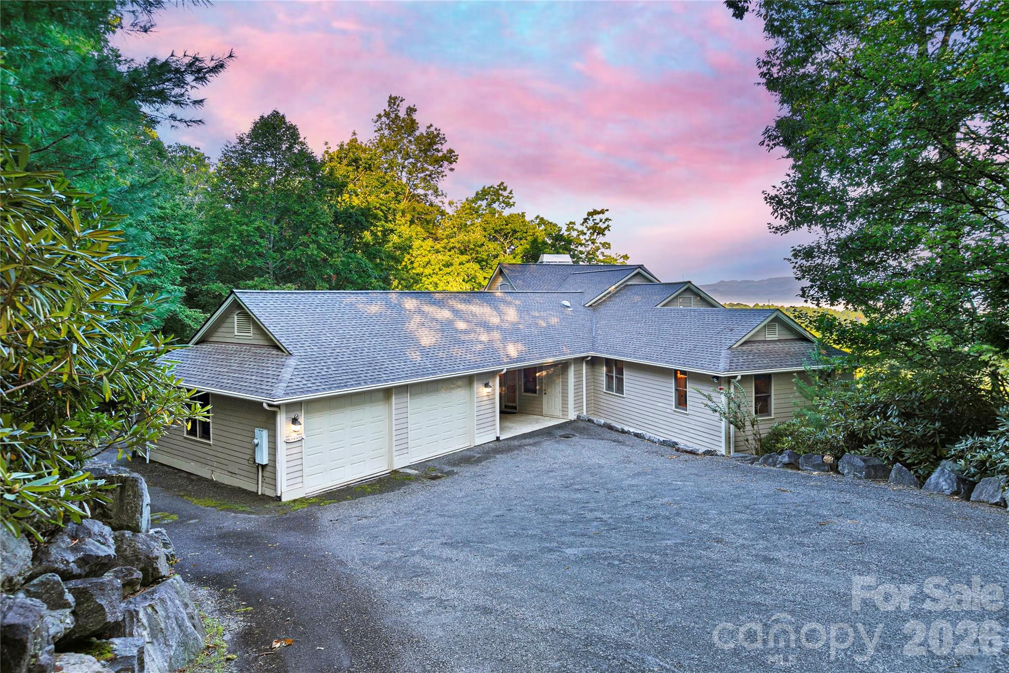 74 Walnut Ridge Lane — Brevard