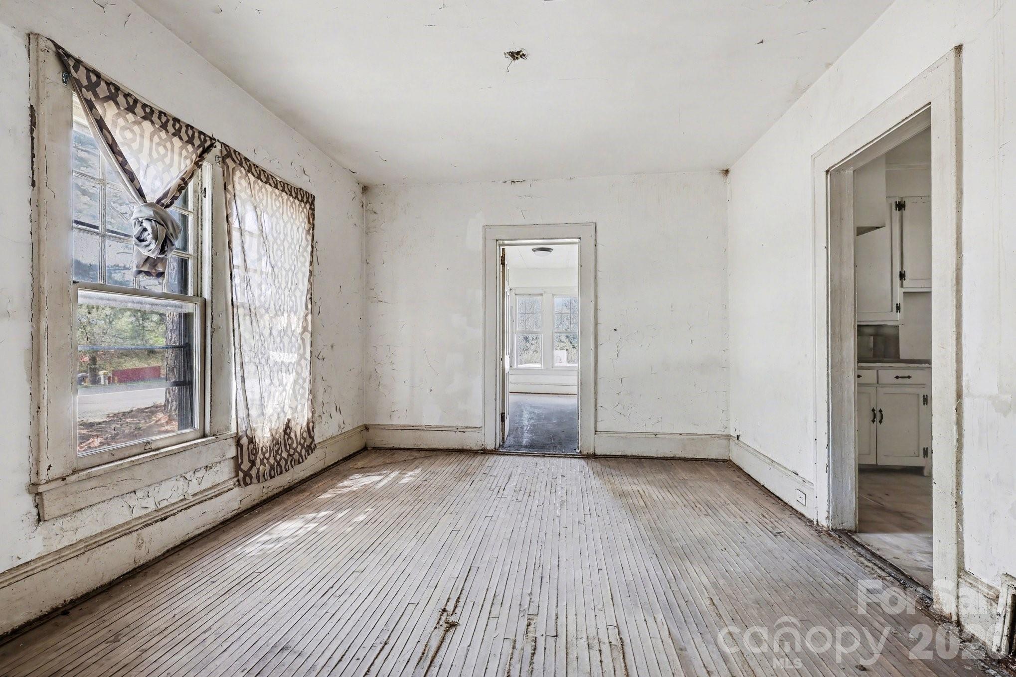 1411 Ludwick Heights Lane — Salisbury