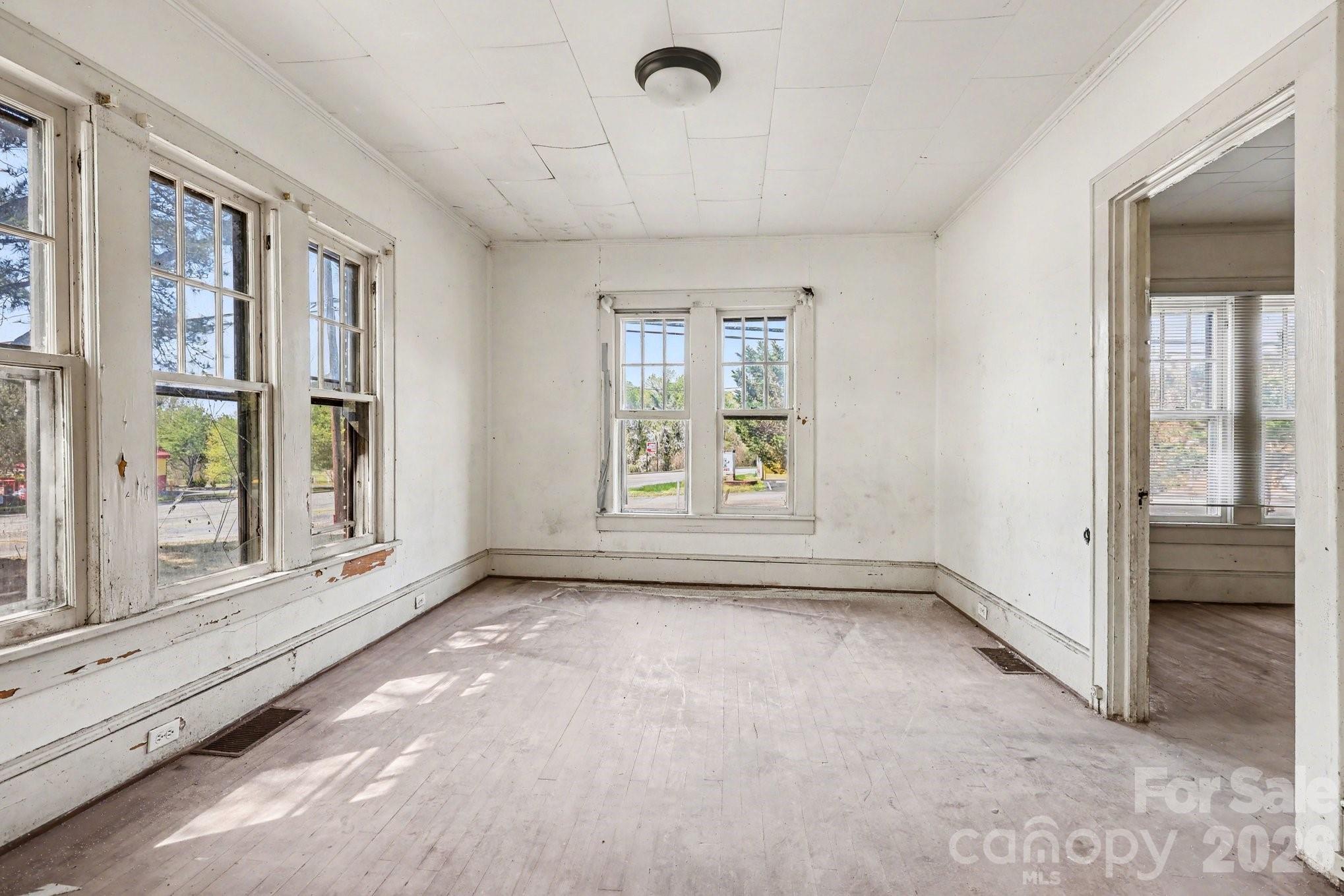 1411 Ludwick Heights Lane — Salisbury