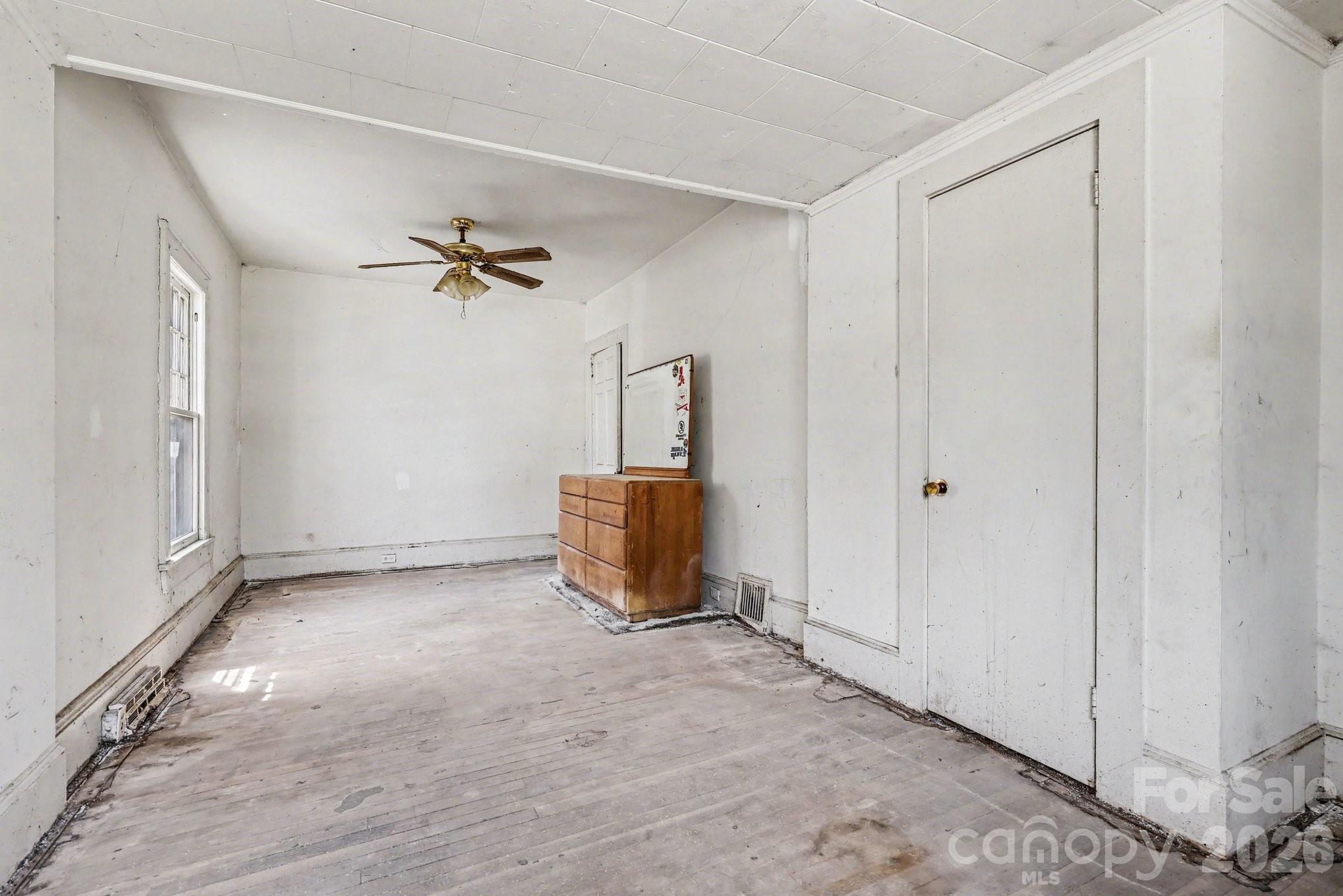 1411 Ludwick Heights Lane — Salisbury