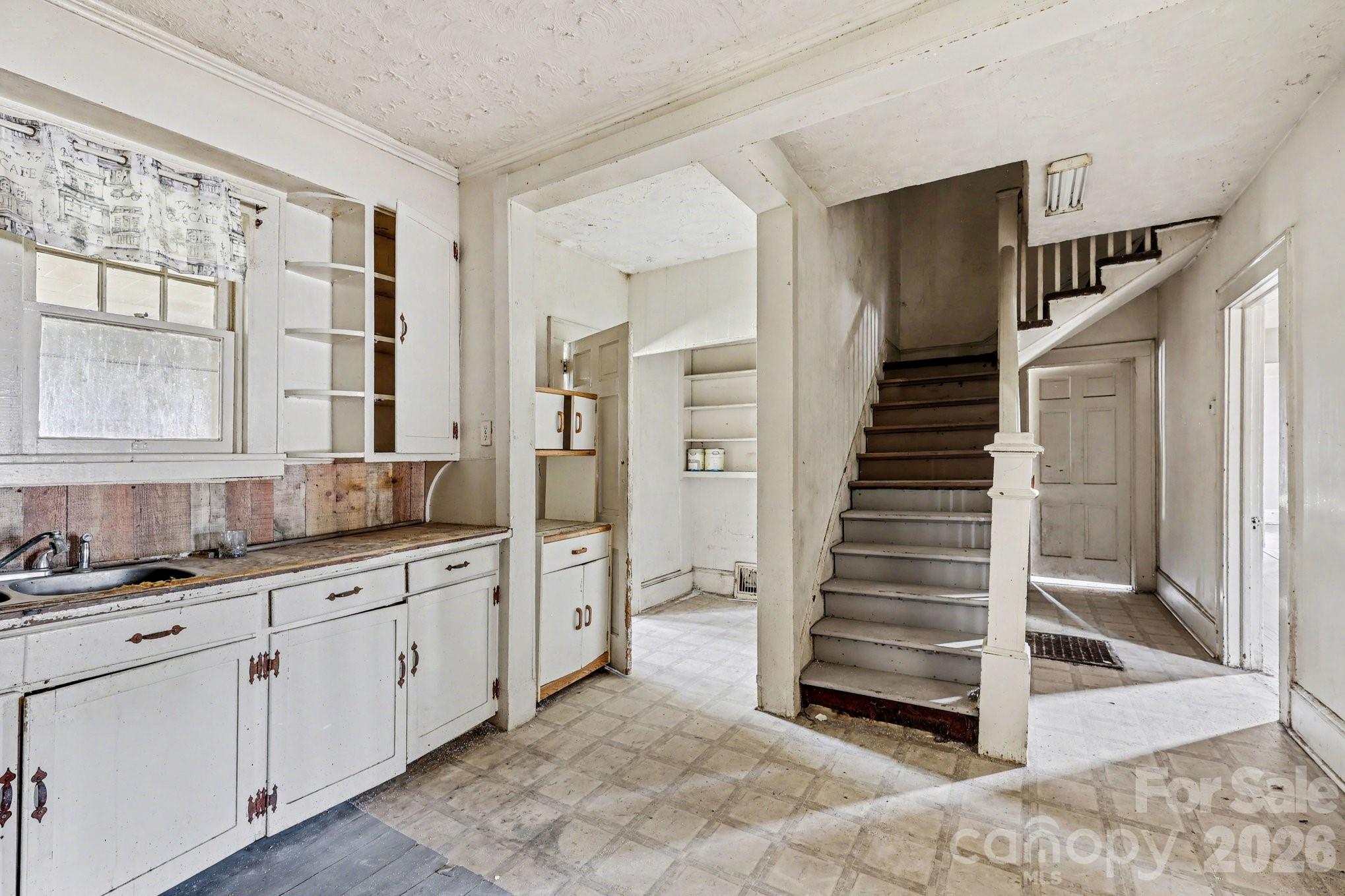 1411 Ludwick Heights Lane — Salisbury