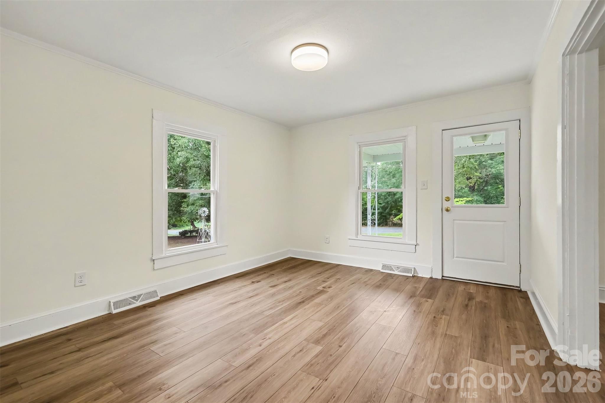 1550 Saw Road — China Grove