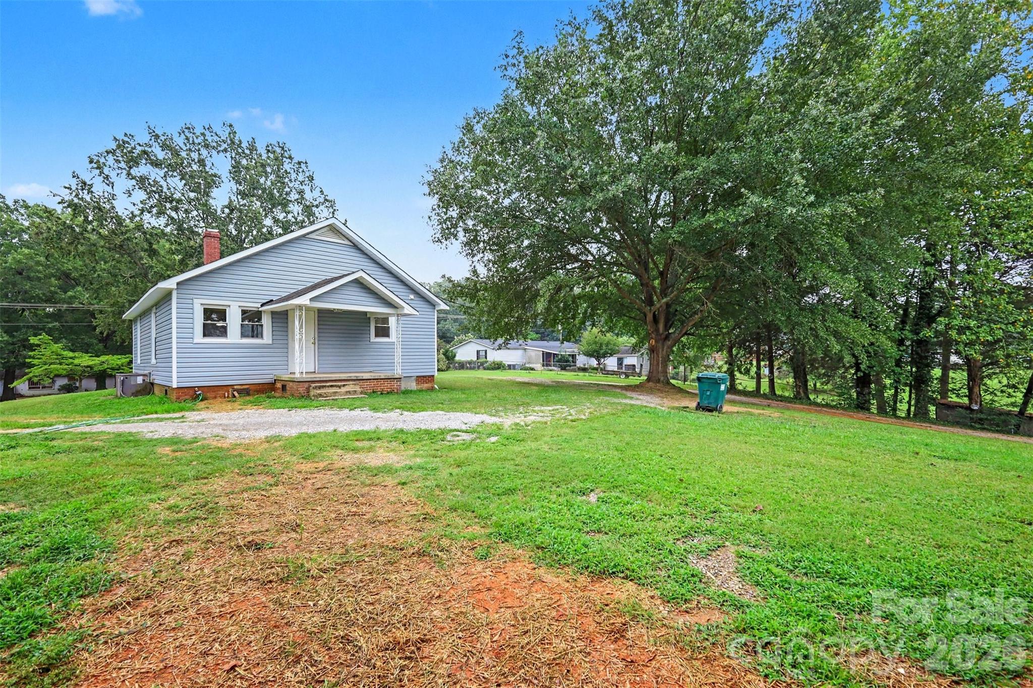 1550 Saw Road — China Grove
