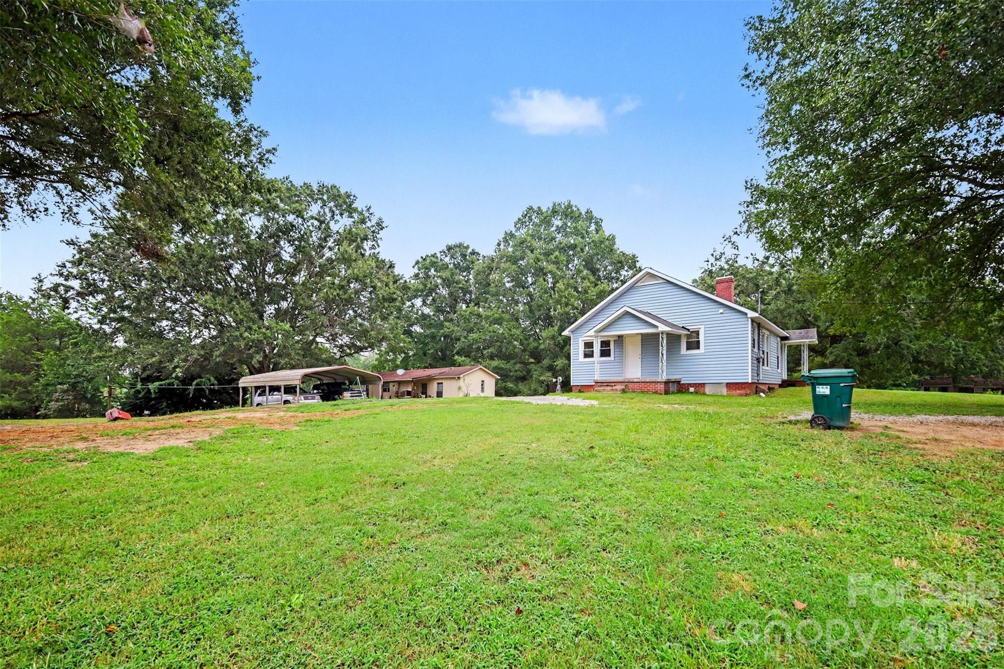 1550 Saw Road — China Grove