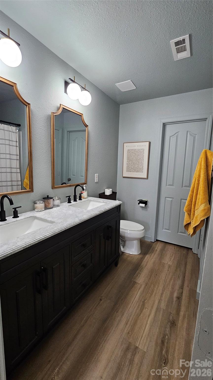 4803 Manchineel Lane — Monroe