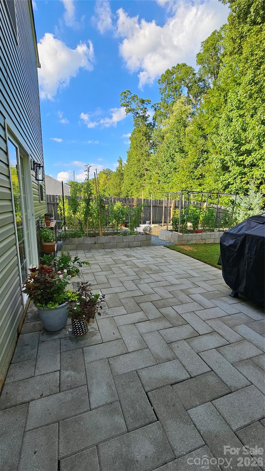 4803 Manchineel Lane — Monroe