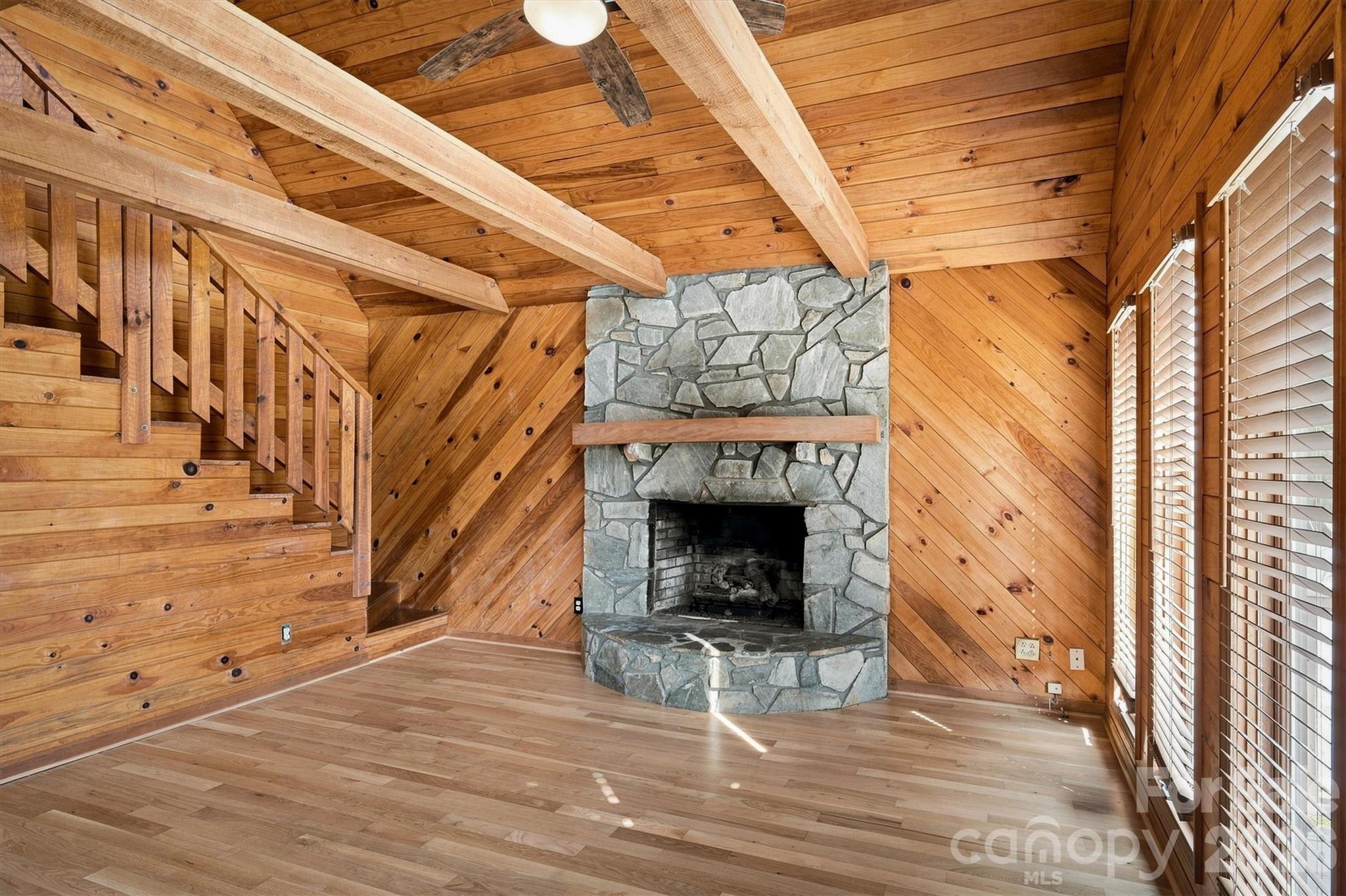105 Shuffler Road — Morganton