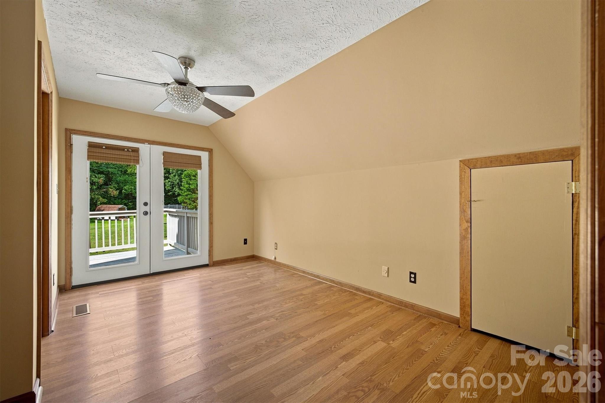 105 Shuffler Road — Morganton
