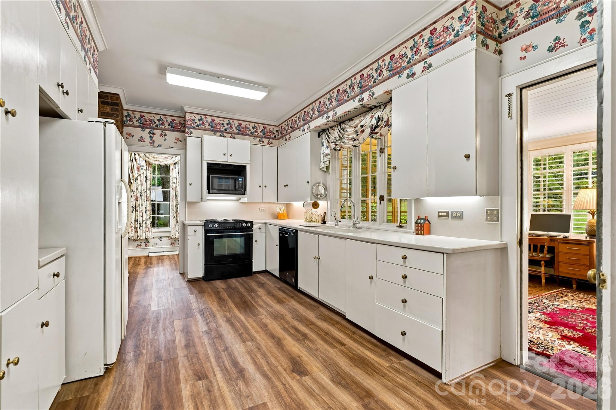 209 Labans Lane — Lincolnton