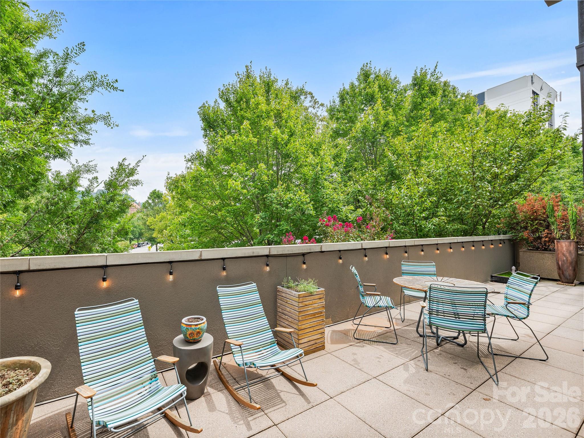 60 N Market Street #117 — Asheville