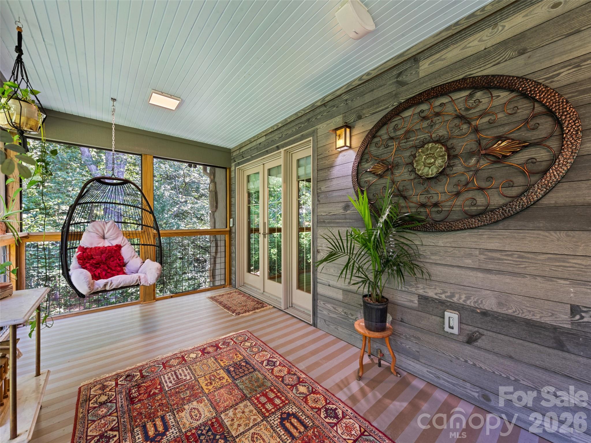 379 Holston Village Road — Waynesville