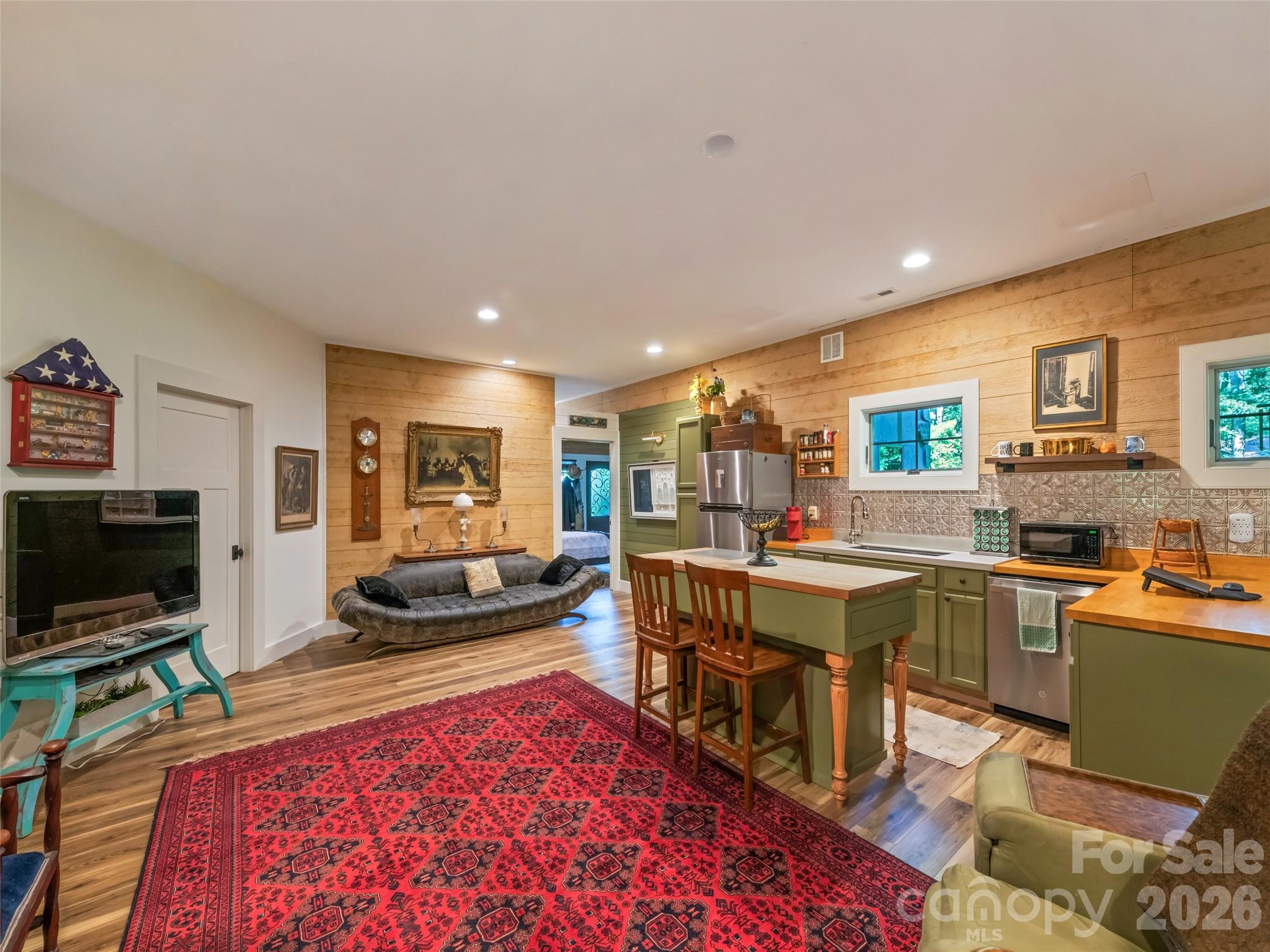 379 Holston Village Road — Waynesville
